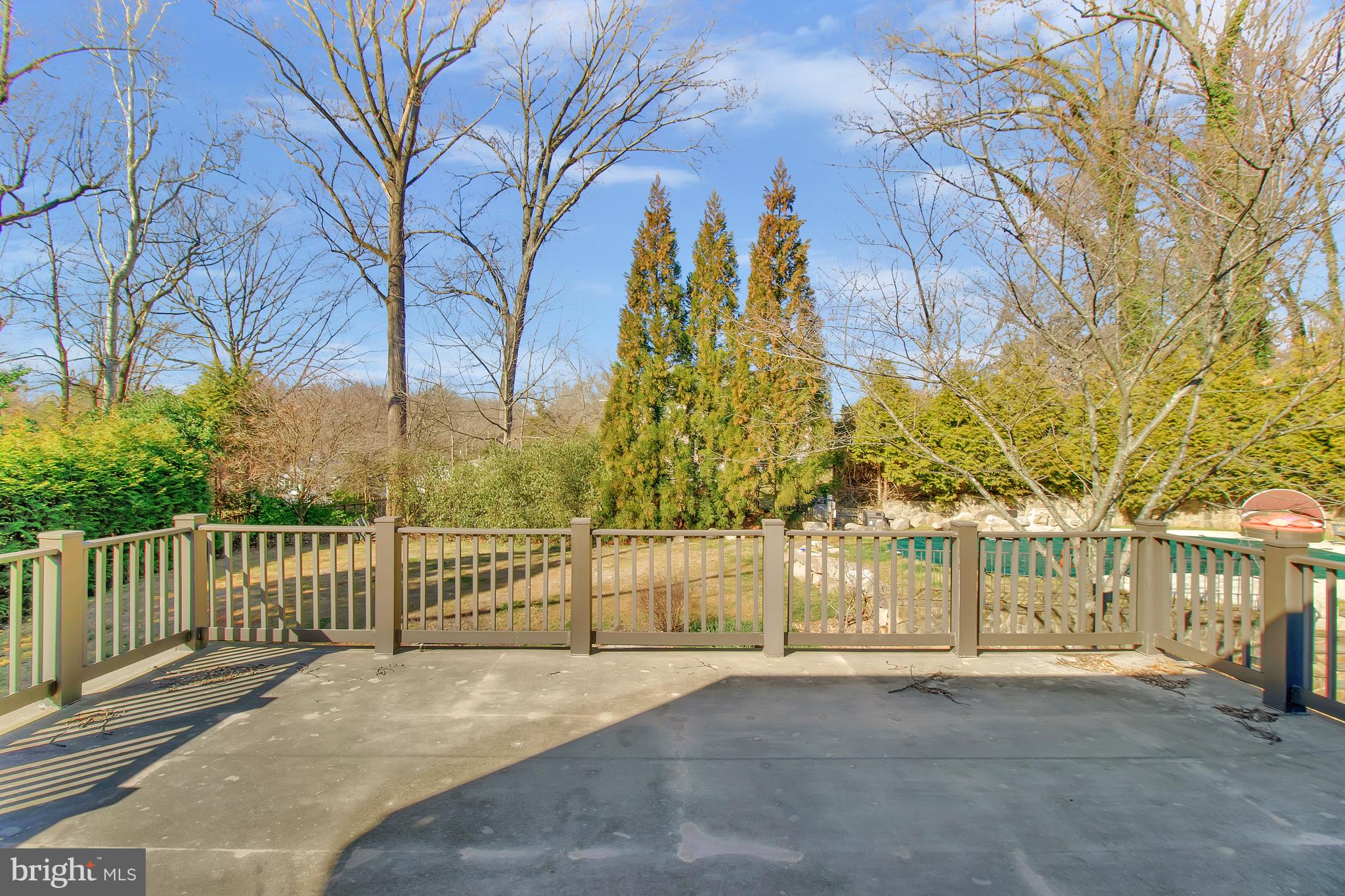 BANNOCKBURN HEIGHTS - Residential