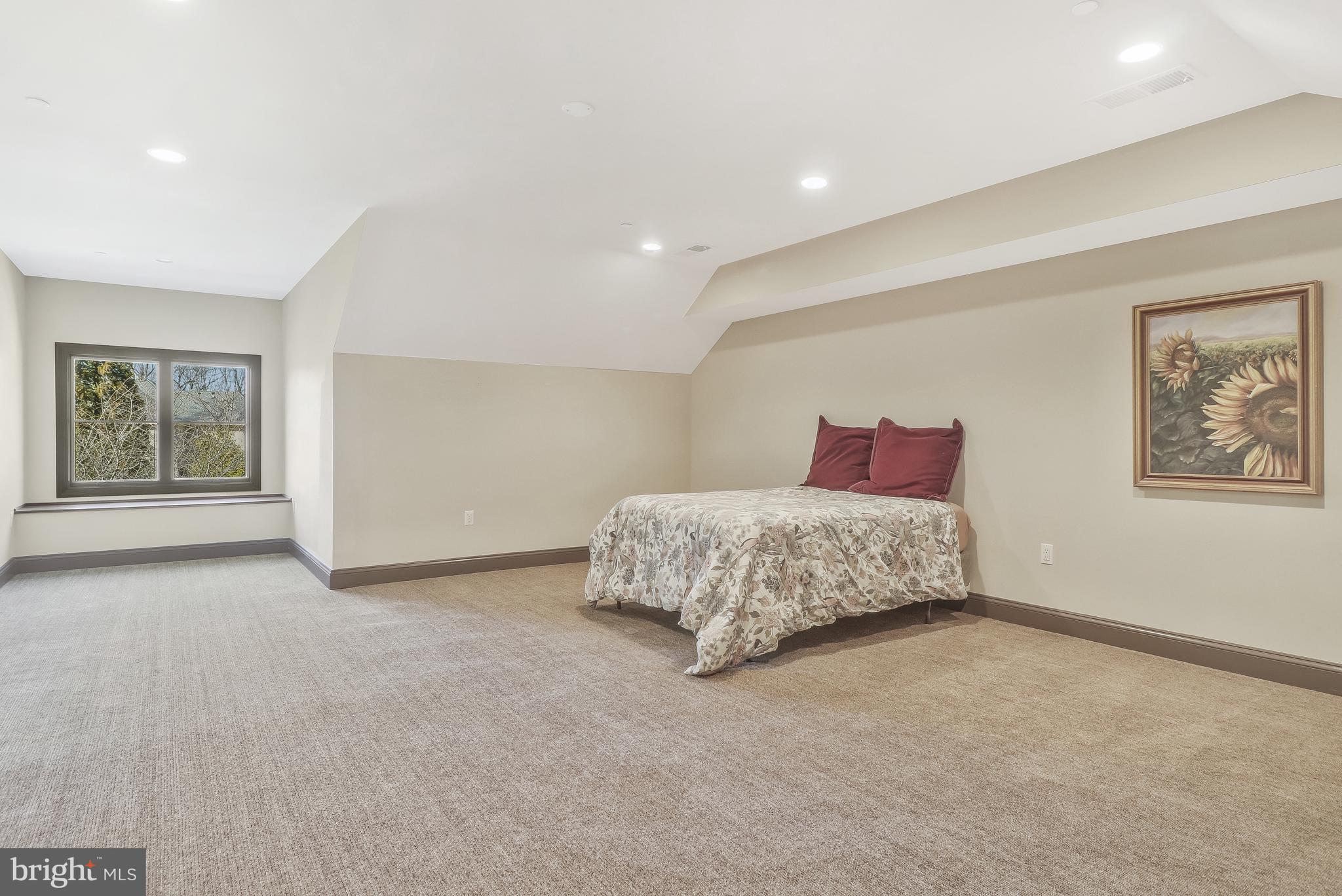 BANNOCKBURN HEIGHTS - Residential