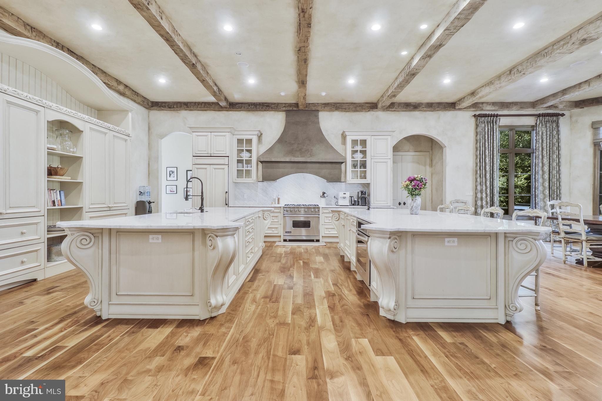 BANNOCKBURN HEIGHTS - Residential