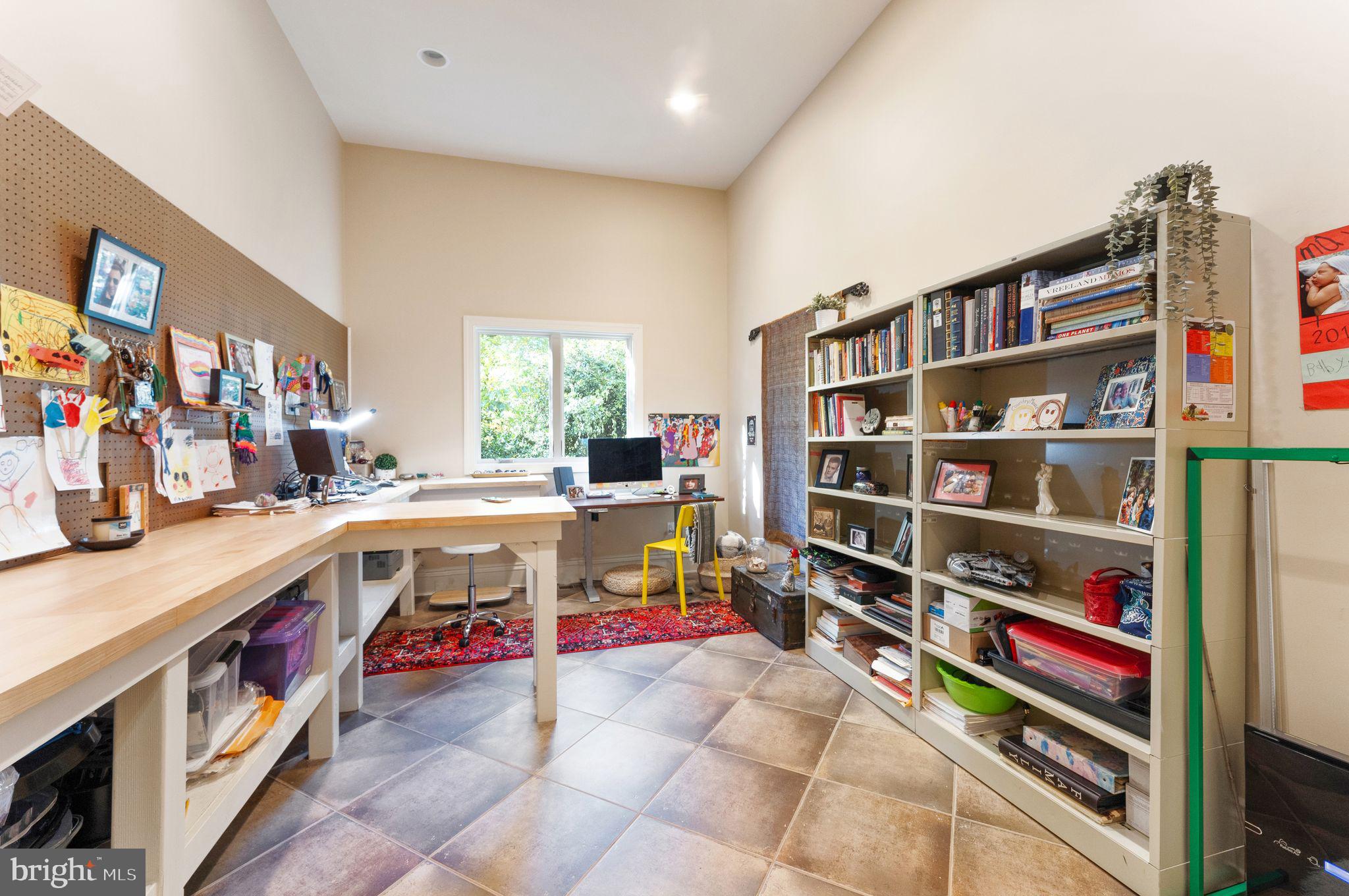 BANNOCKBURN HEIGHTS - Residential