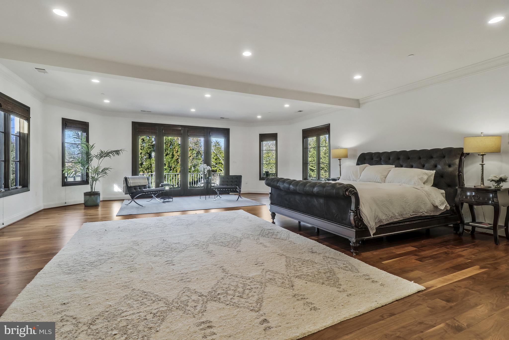 BANNOCKBURN HEIGHTS - Residential