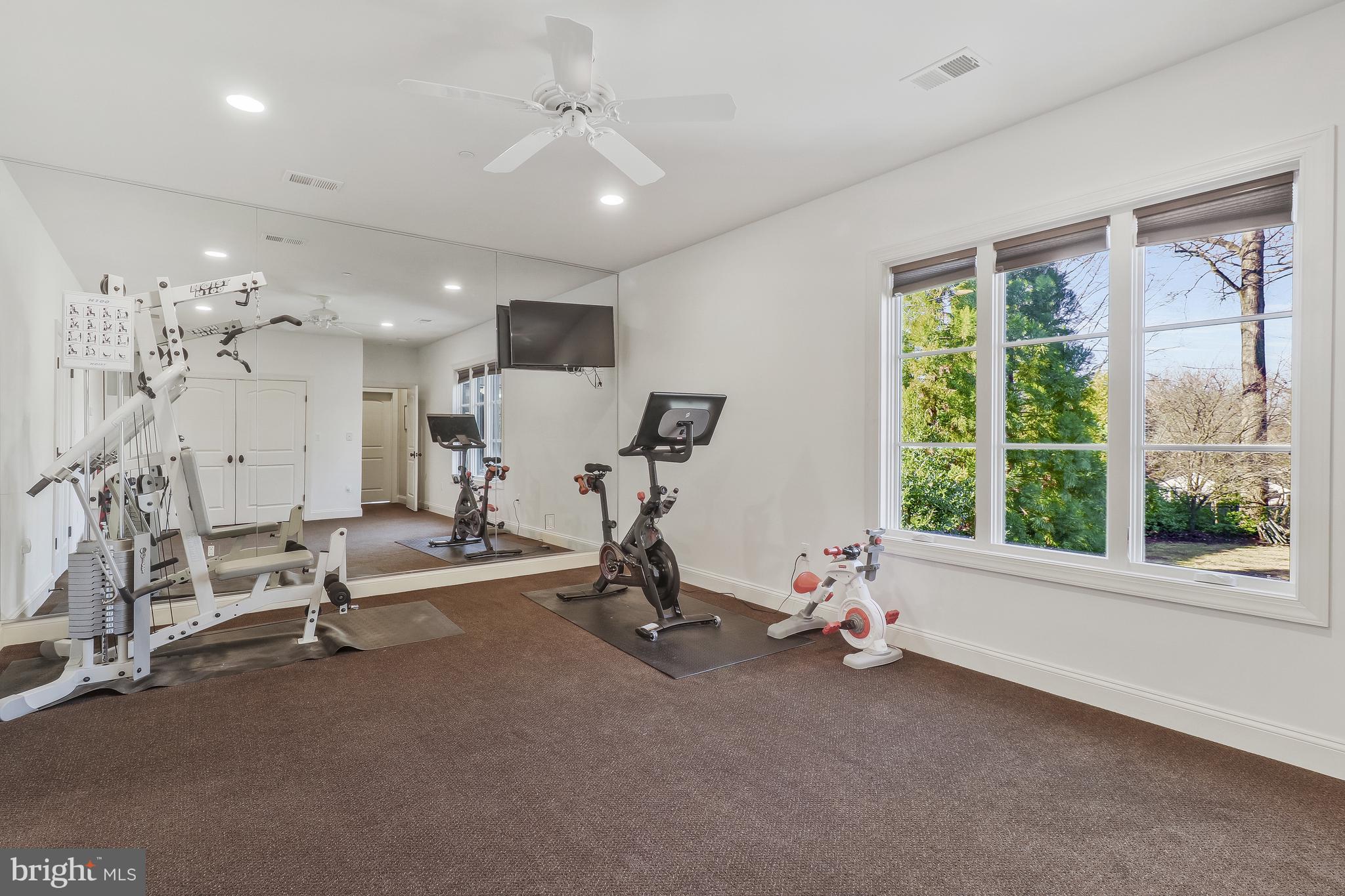 BANNOCKBURN HEIGHTS - Residential