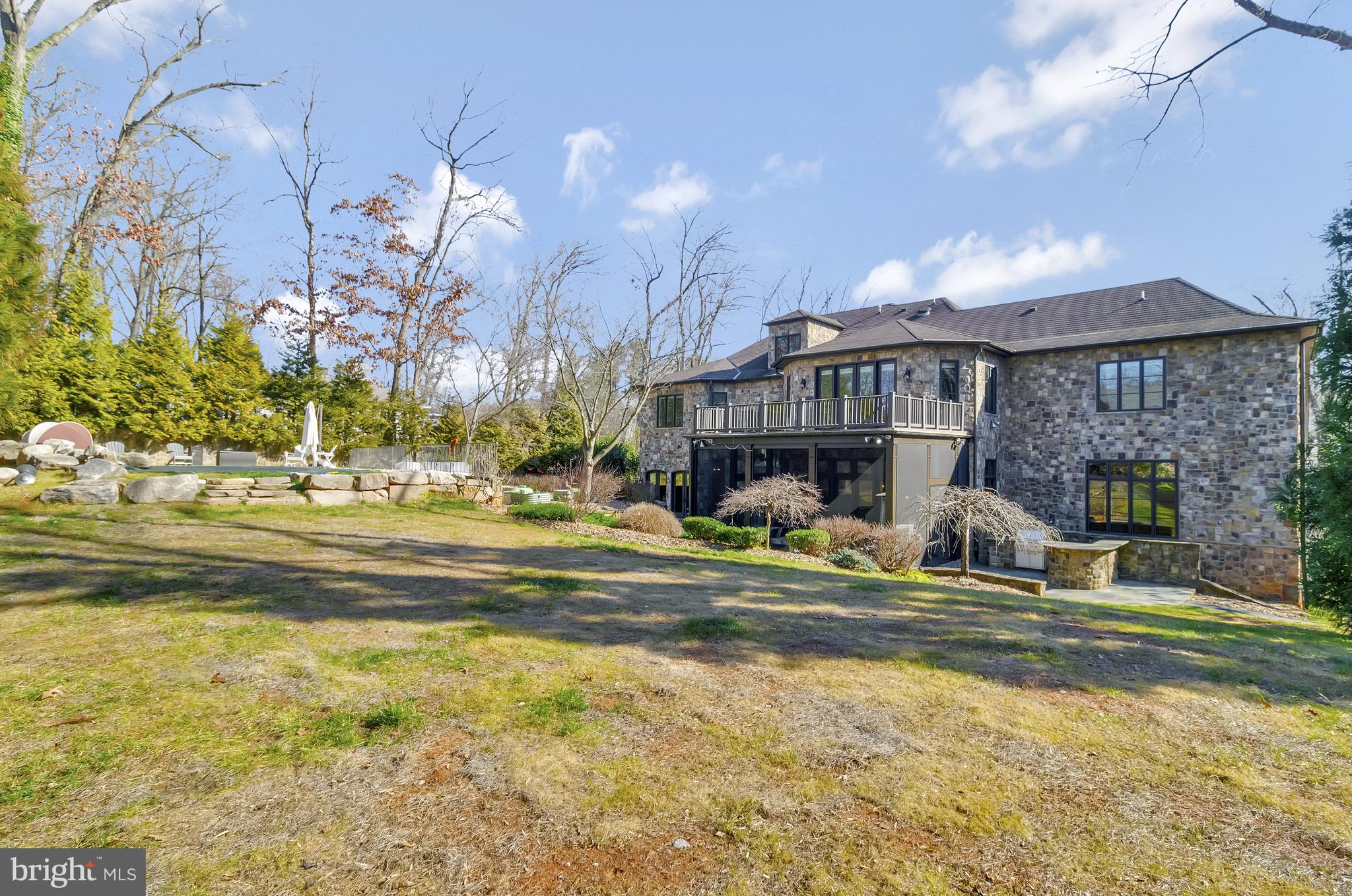 BANNOCKBURN HEIGHTS - Residential