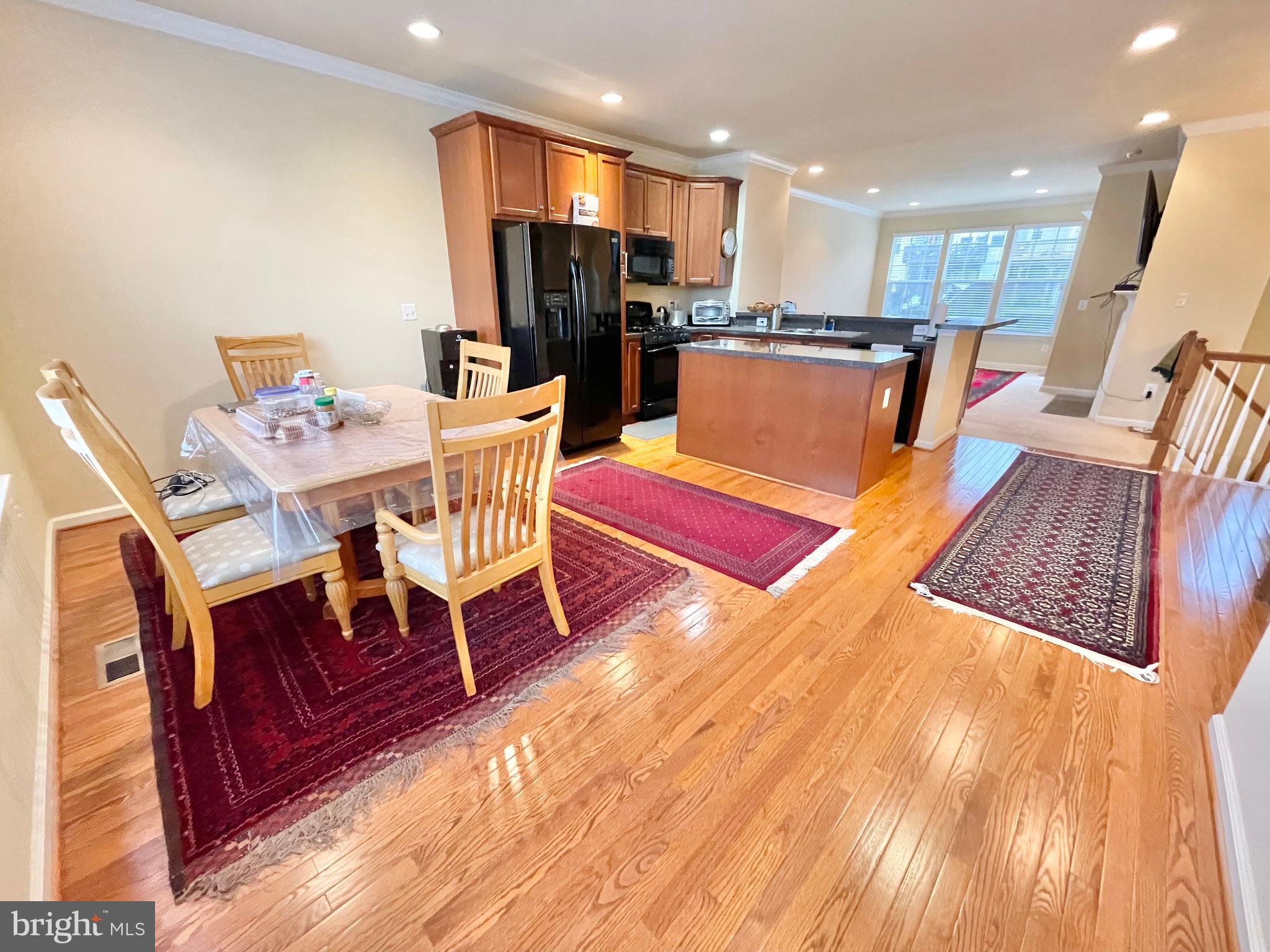 WOODSTREAM - Residential Lease