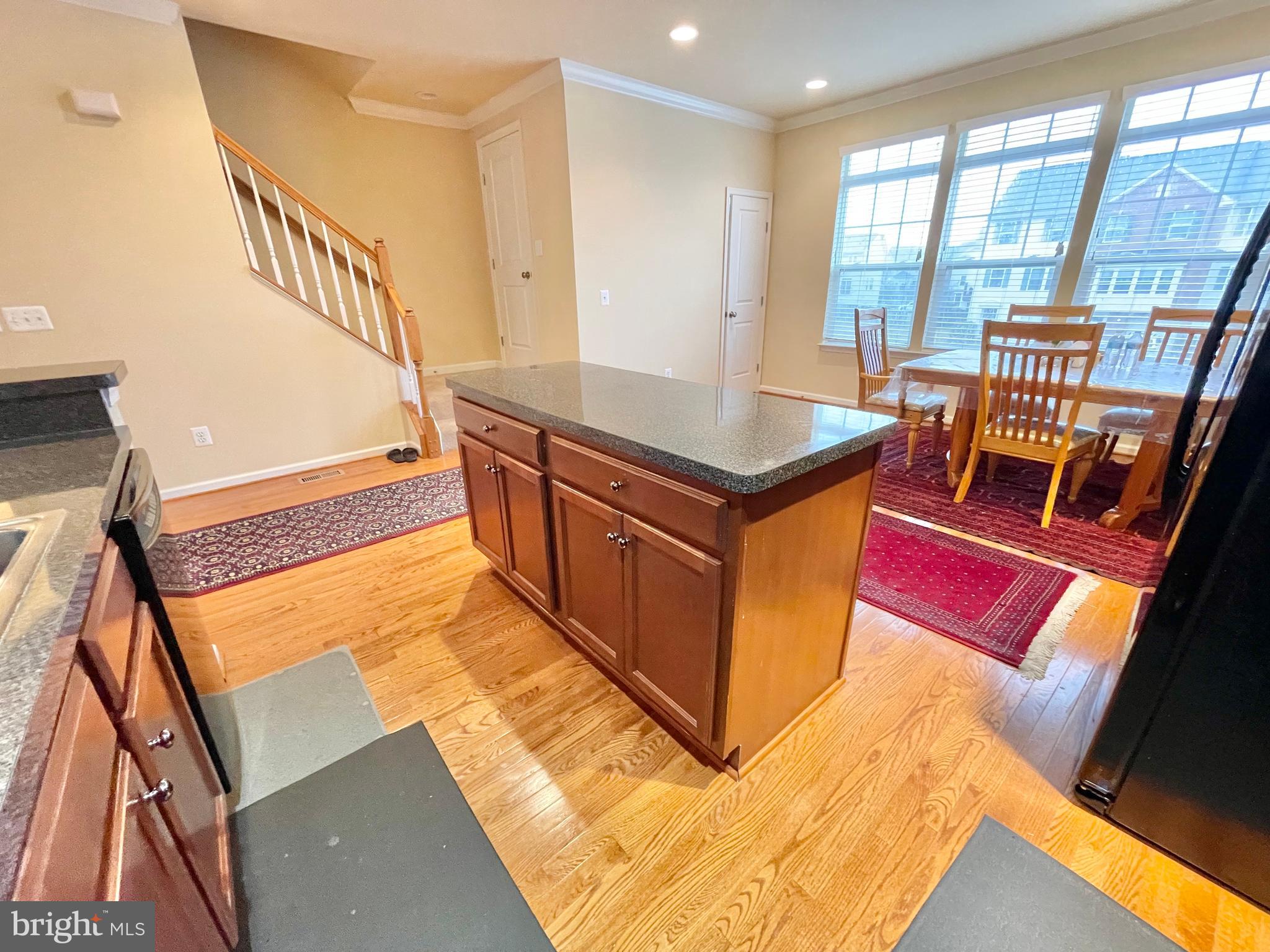 WOODSTREAM - Residential Lease