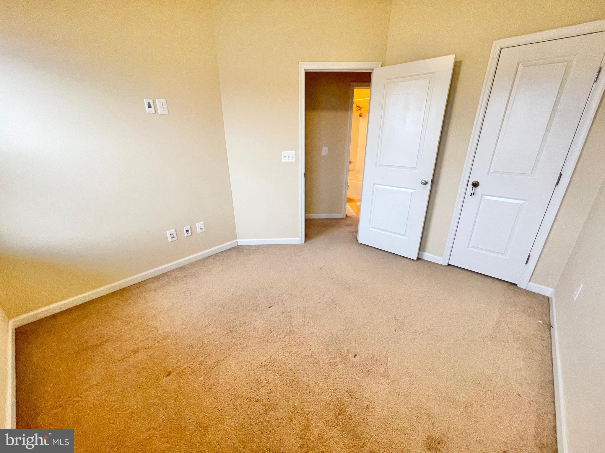 WOODSTREAM - Residential Lease