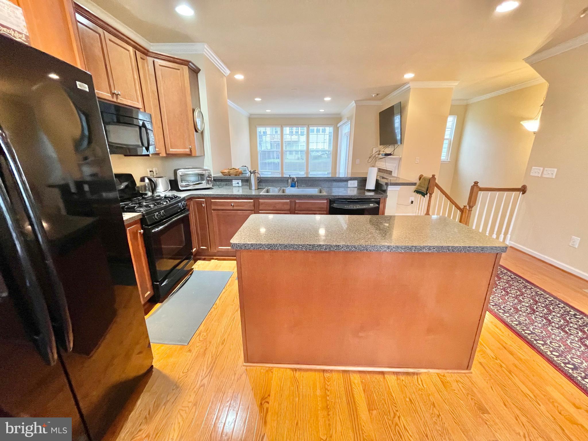 WOODSTREAM - Residential Lease