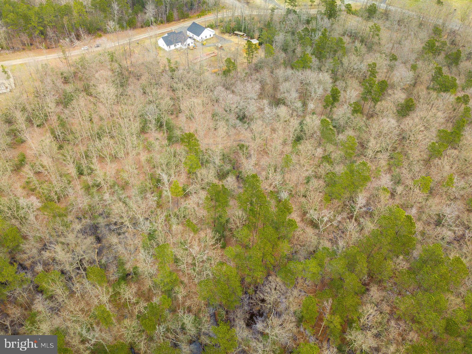 JUDGES RETREAT - Land