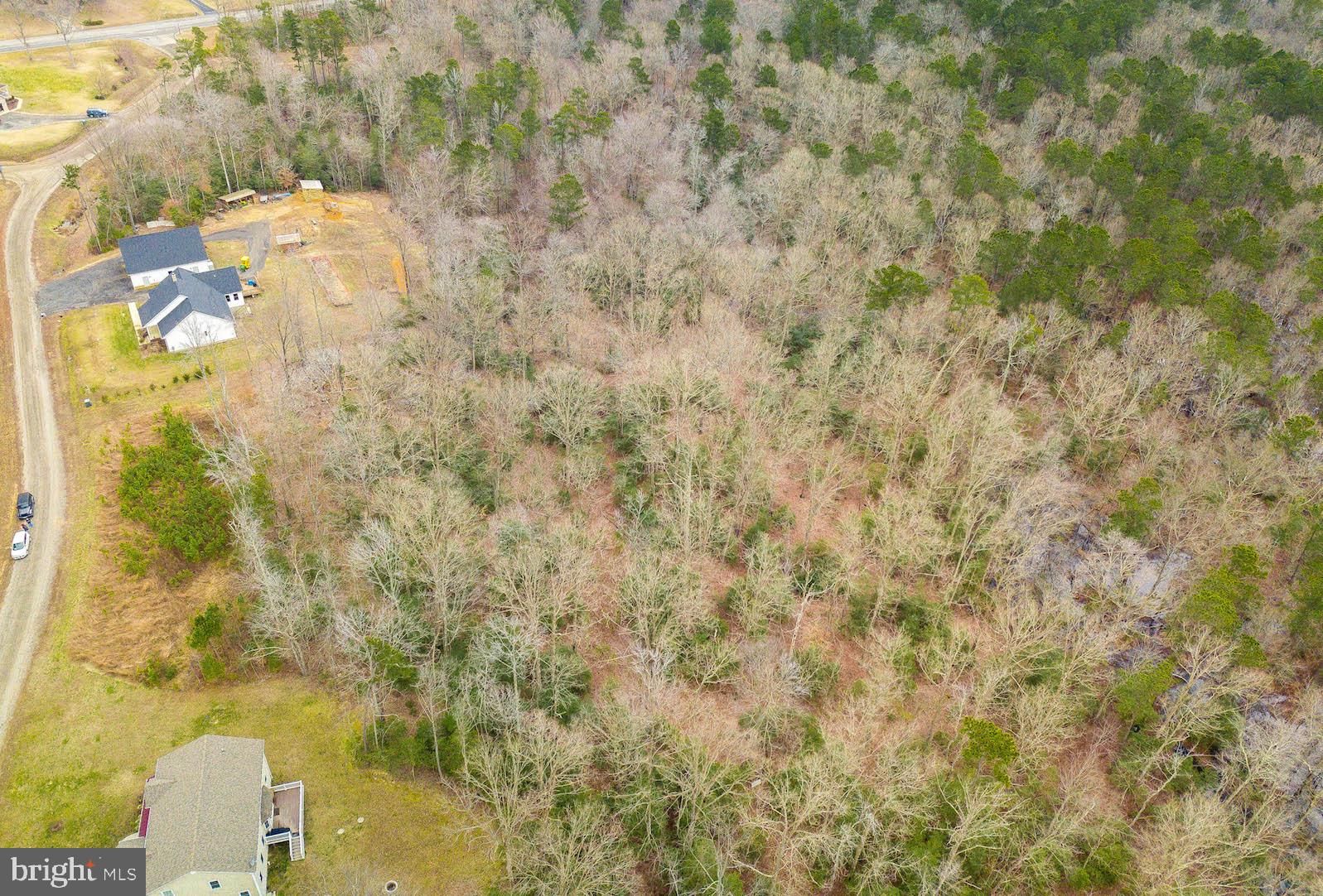 JUDGES RETREAT - Land