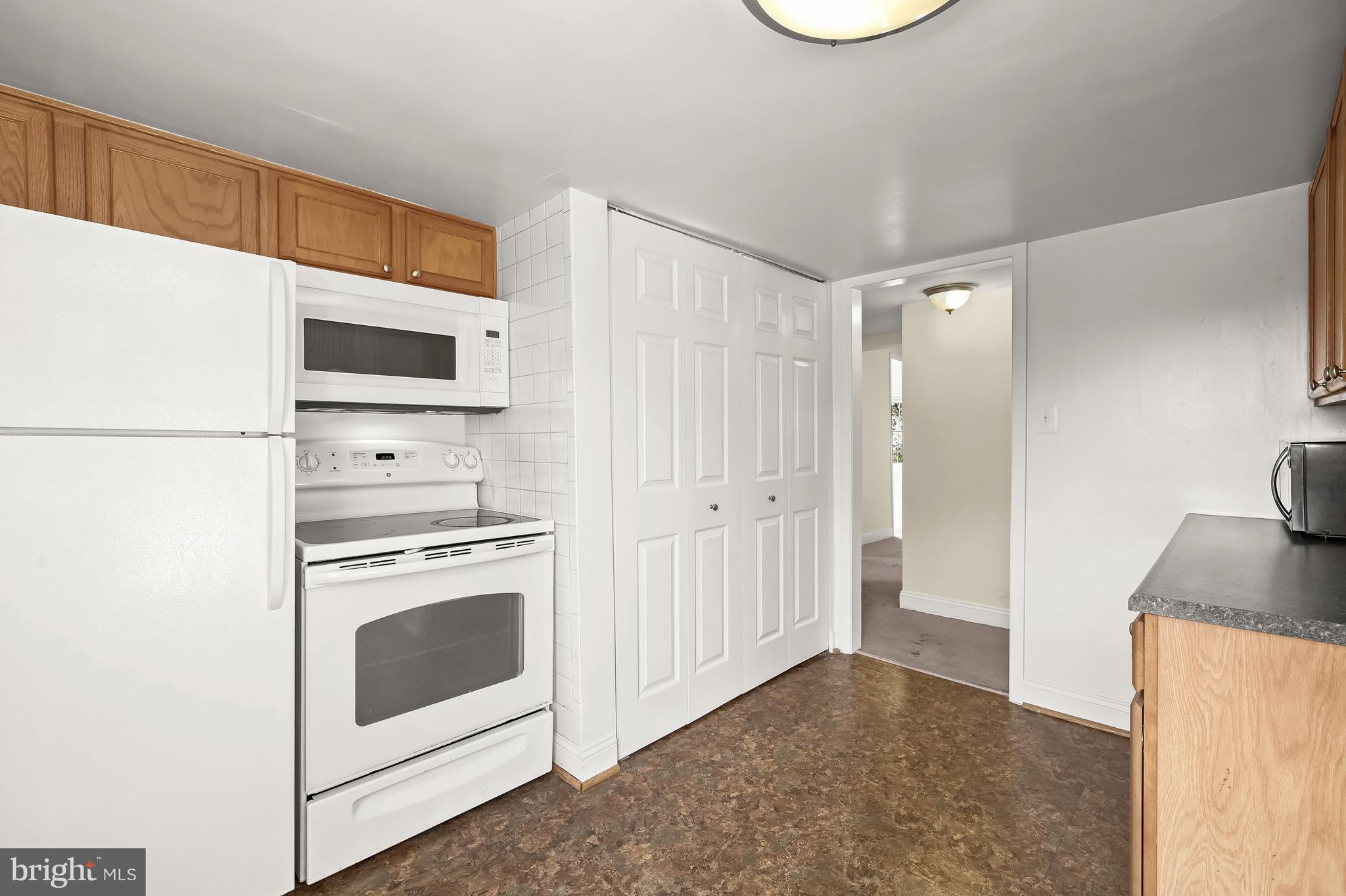 MEADOWLAND - Residential