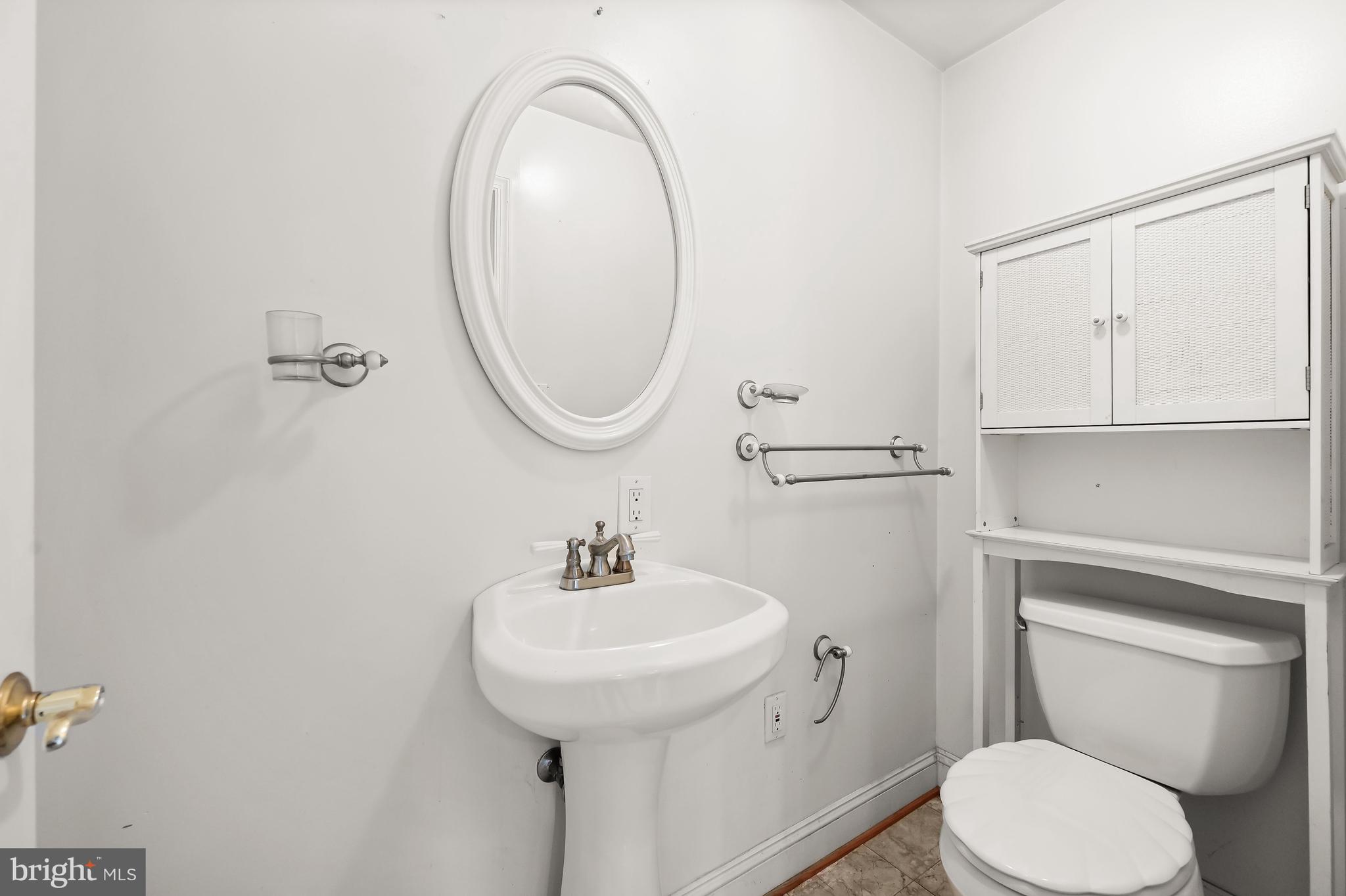 MEADOWLAND - Residential