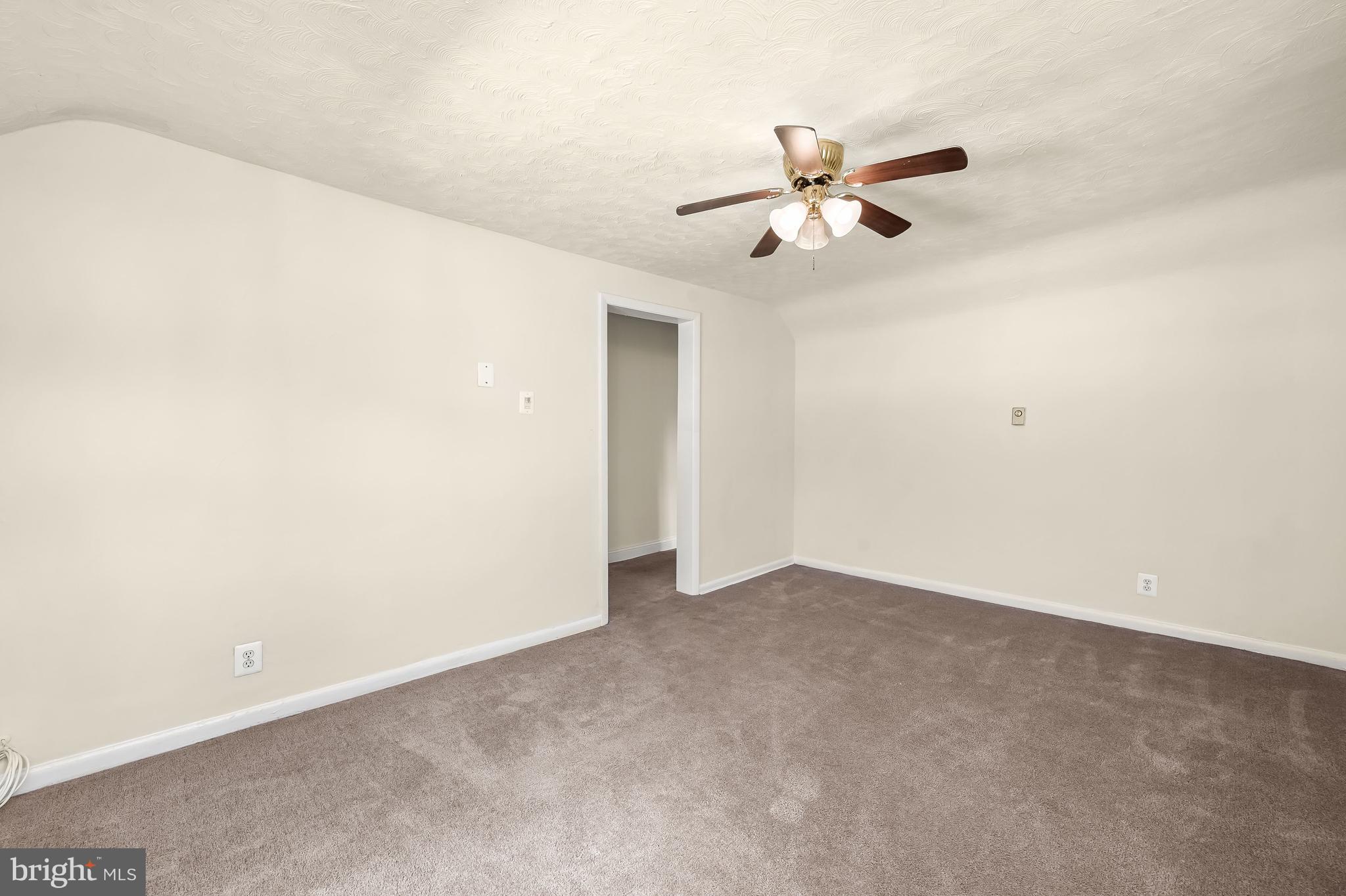 MEADOWLAND - Residential