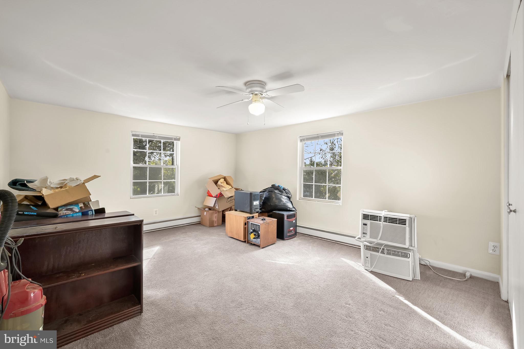 MEADOWLAND - Residential