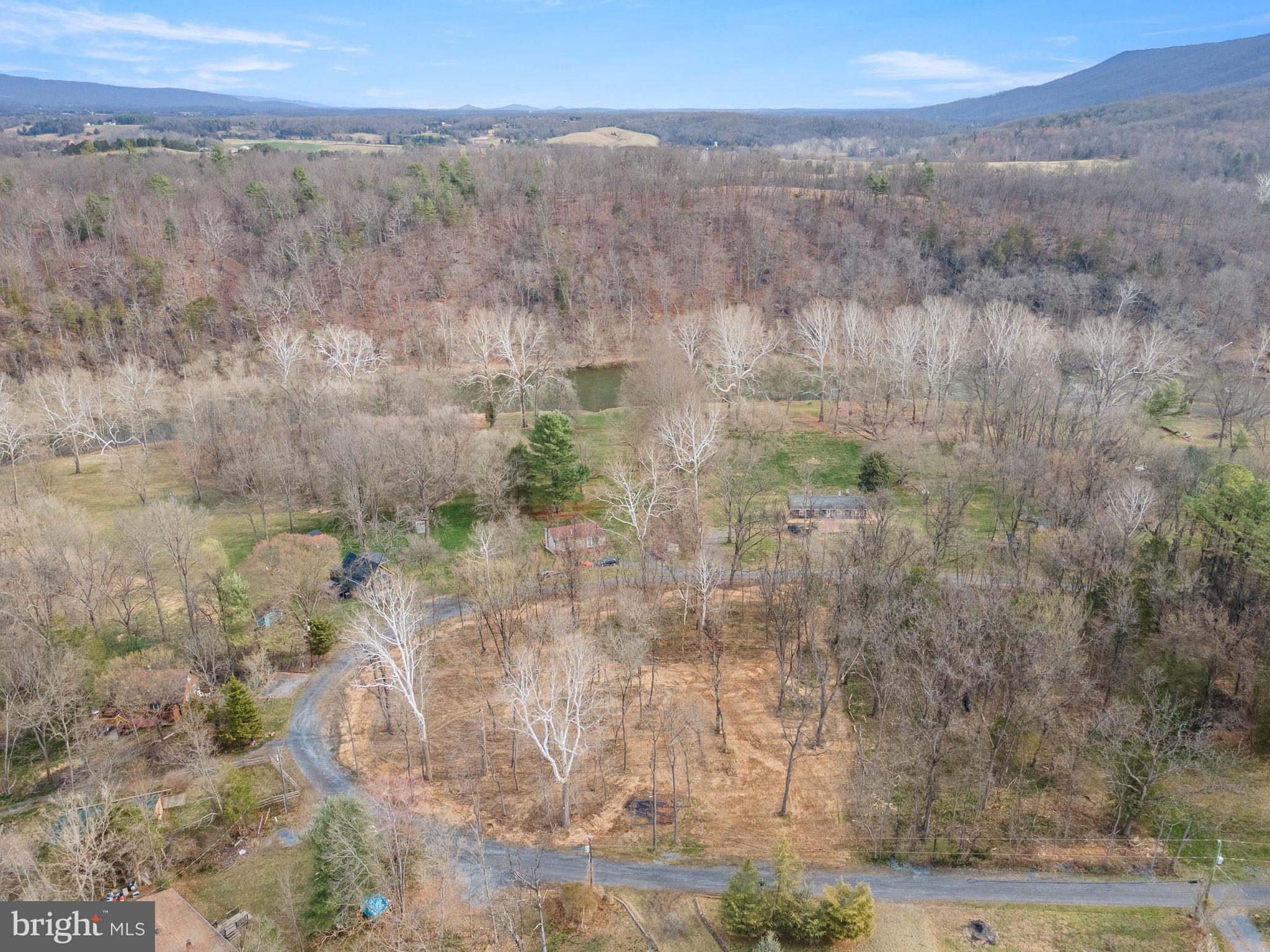 BLACK BEAR CROSSING - Land