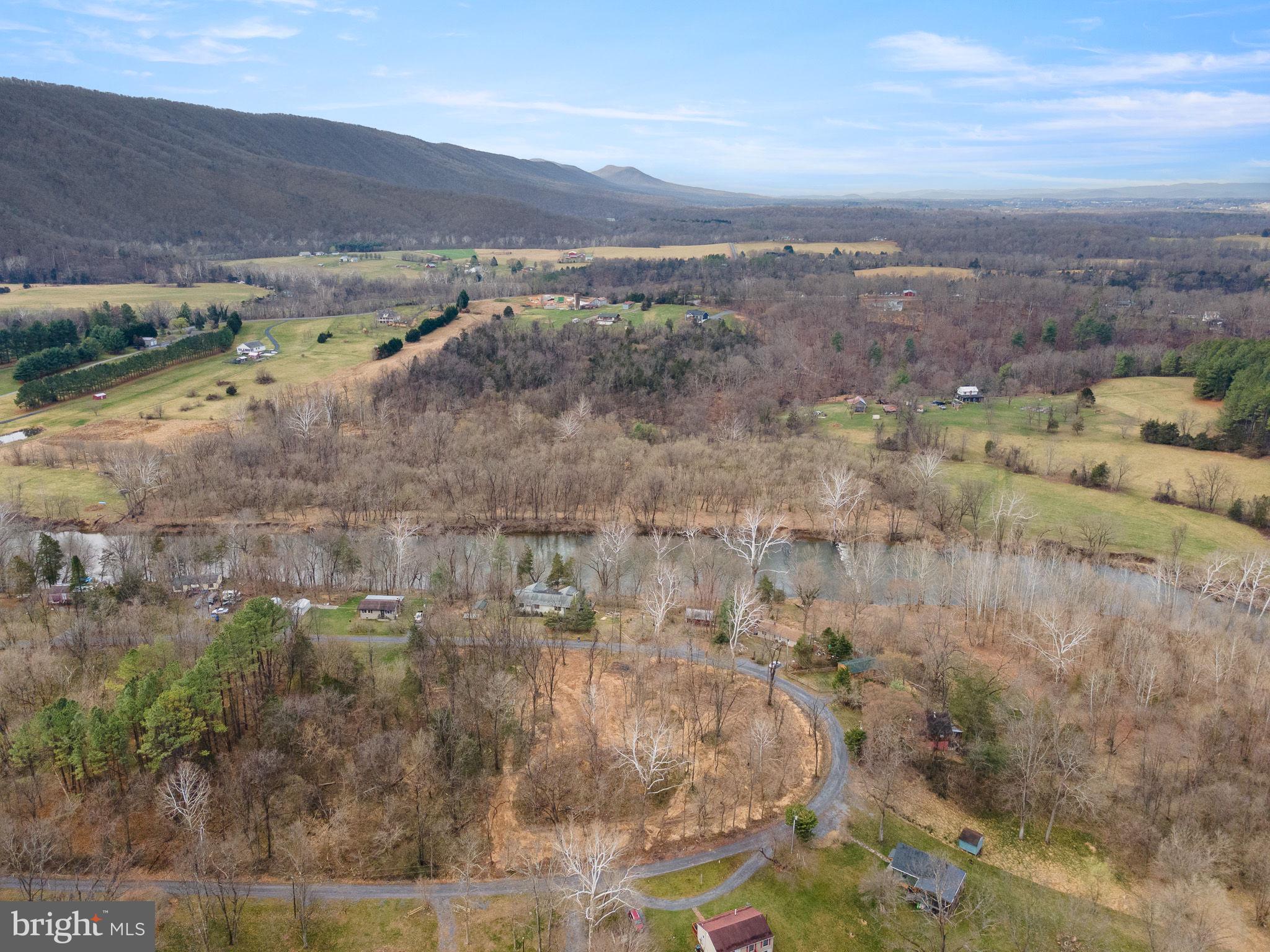BLACK BEAR CROSSING - Land