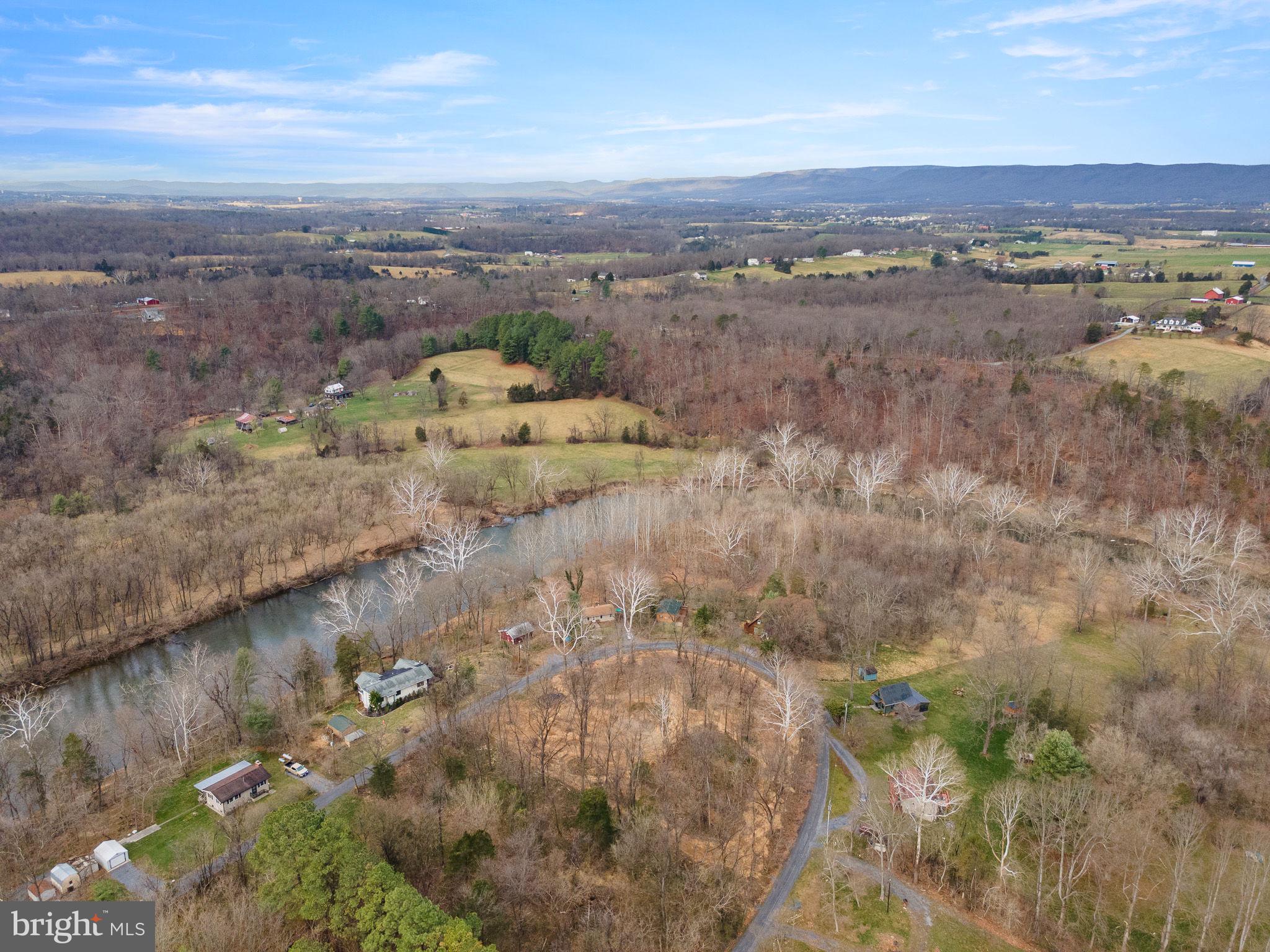 BLACK BEAR CROSSING - Land