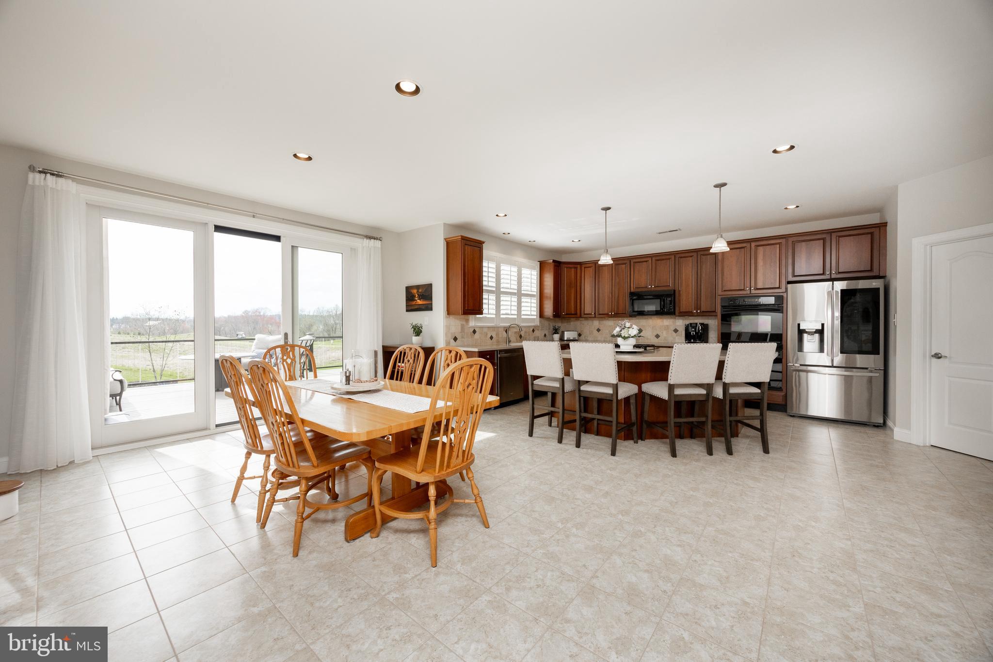 LEDERACH GOLF FAIRWY - Residential