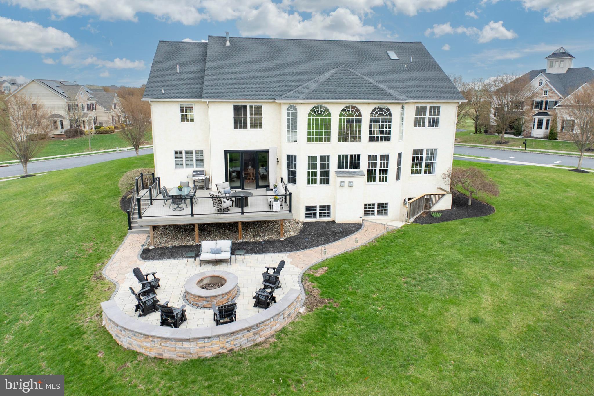 LEDERACH GOLF FAIRWY - Residential