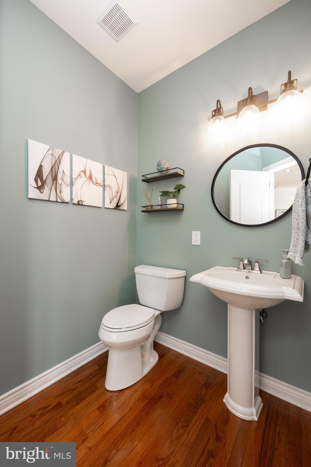 LEDERACH GOLF FAIRWY - Residential