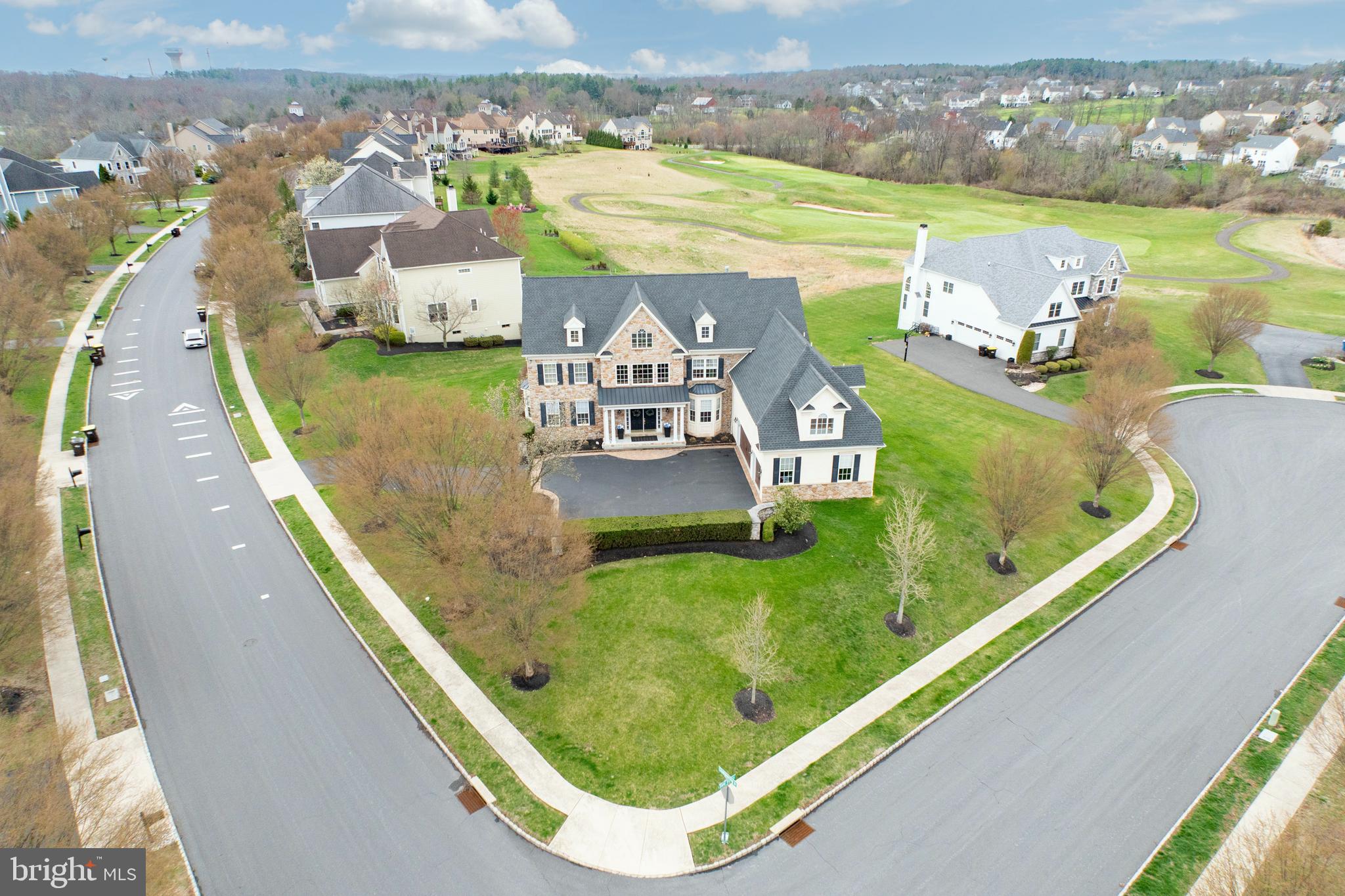 LEDERACH GOLF FAIRWY - Residential