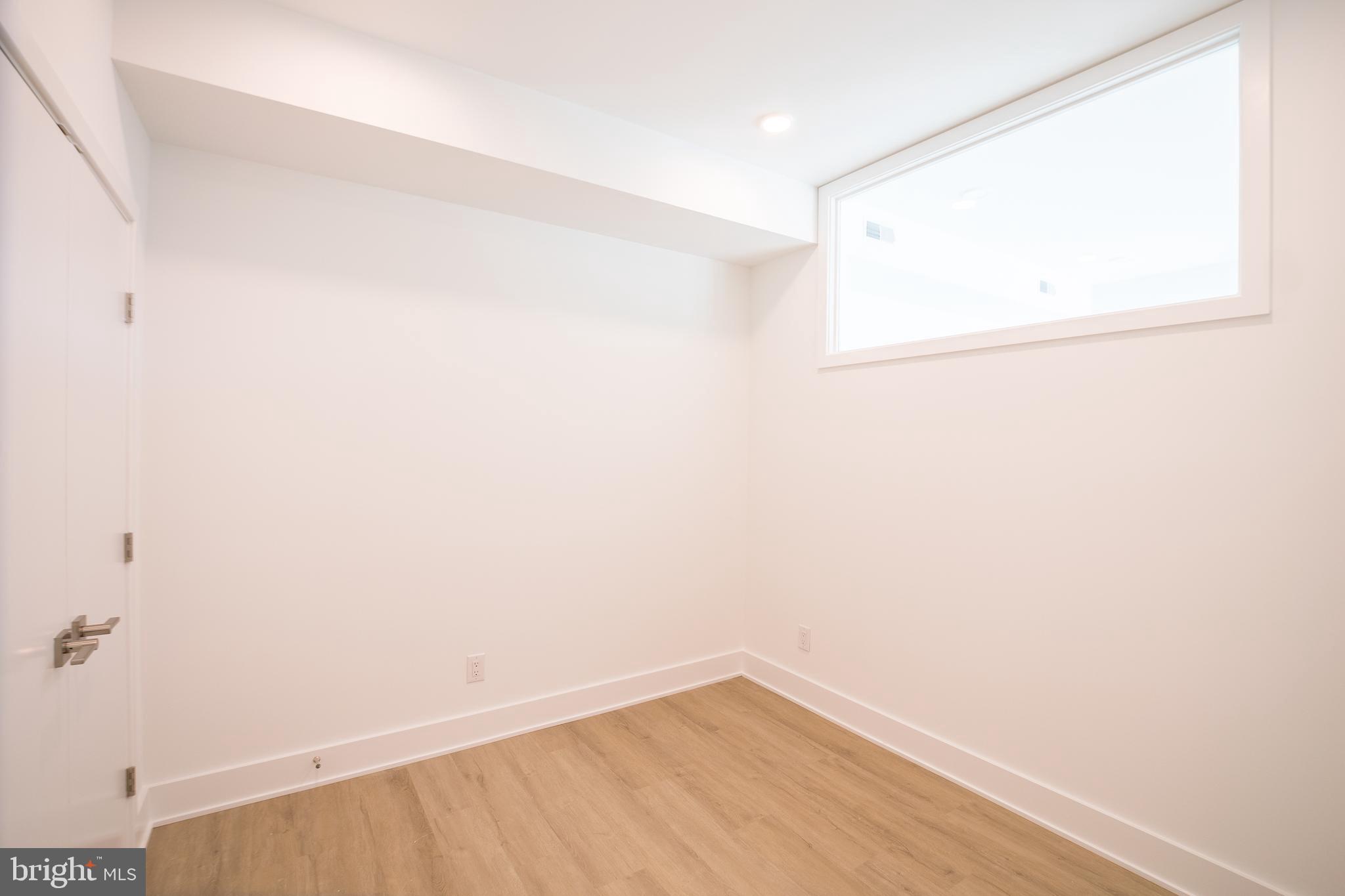 FISHTOWN - Residential Lease