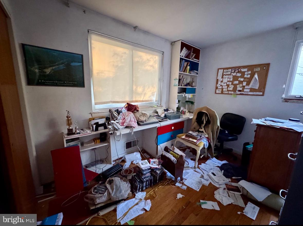 OAKLAWN - Residential