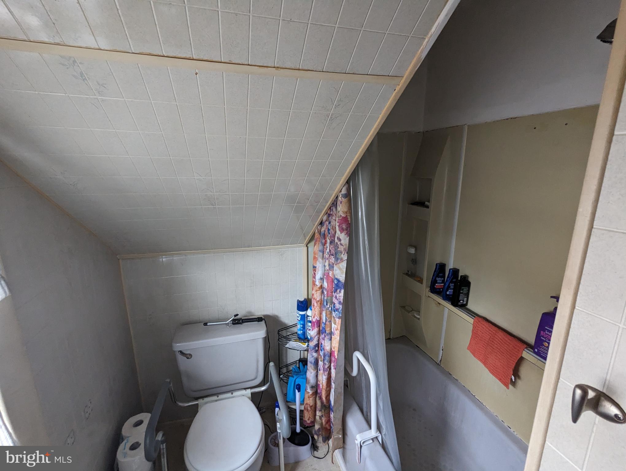 ARBUTUS - Residential