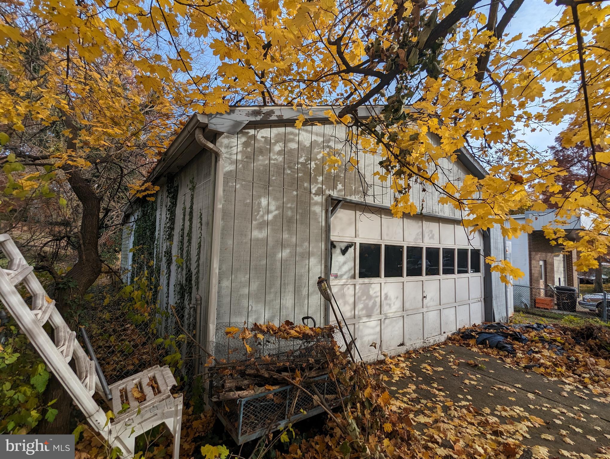 ARBUTUS - Residential