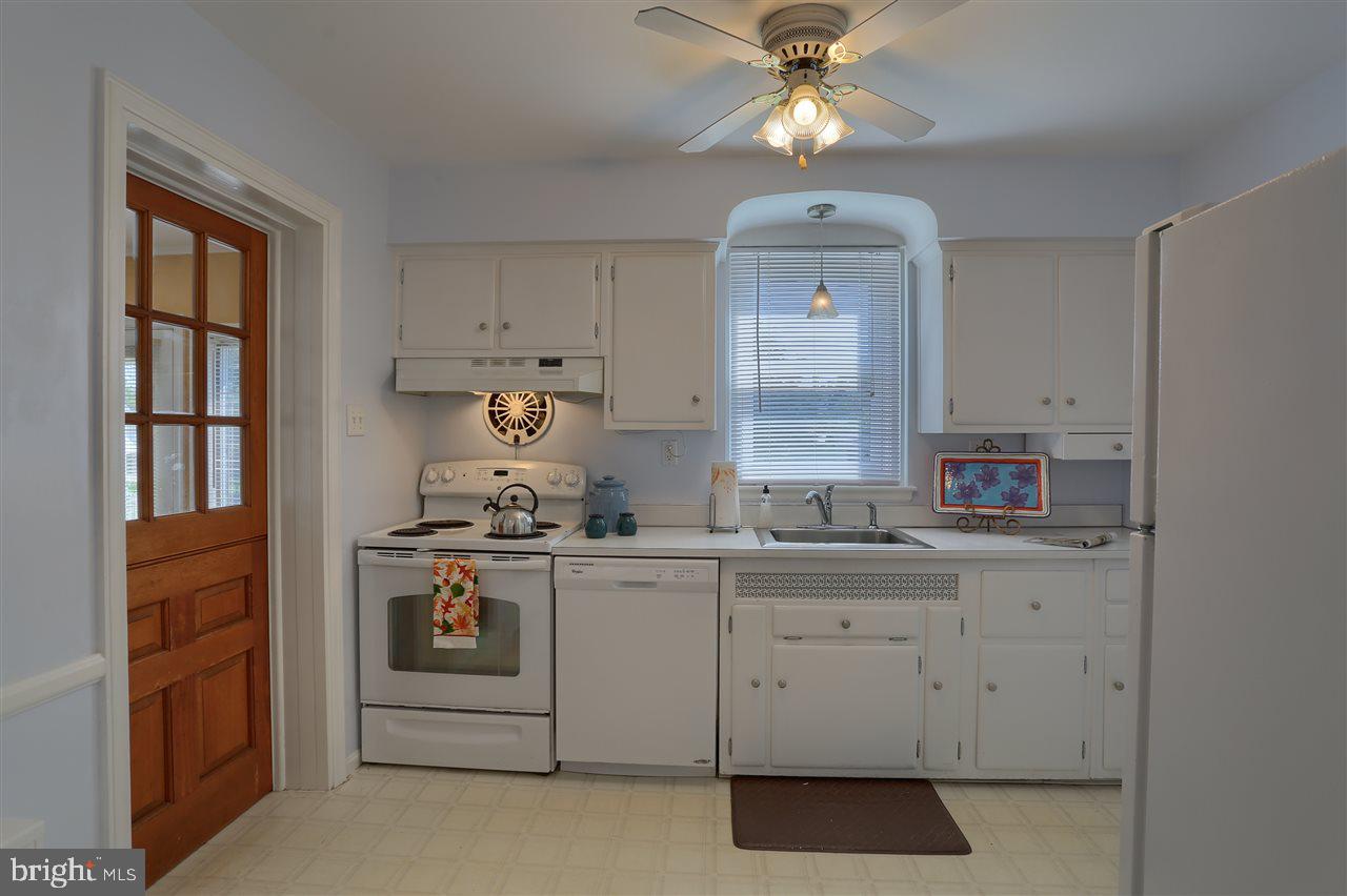 COLLEGE PARK - Residential