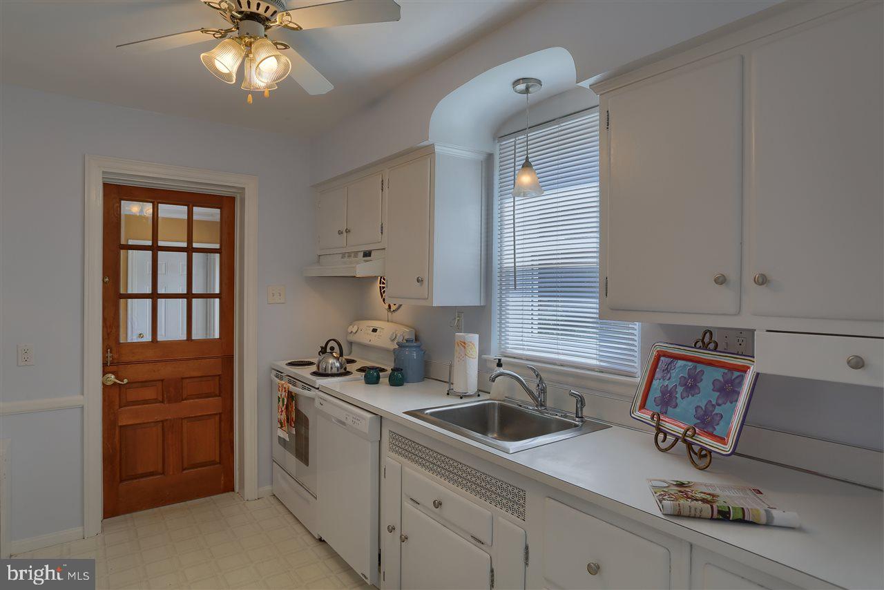 COLLEGE PARK - Residential