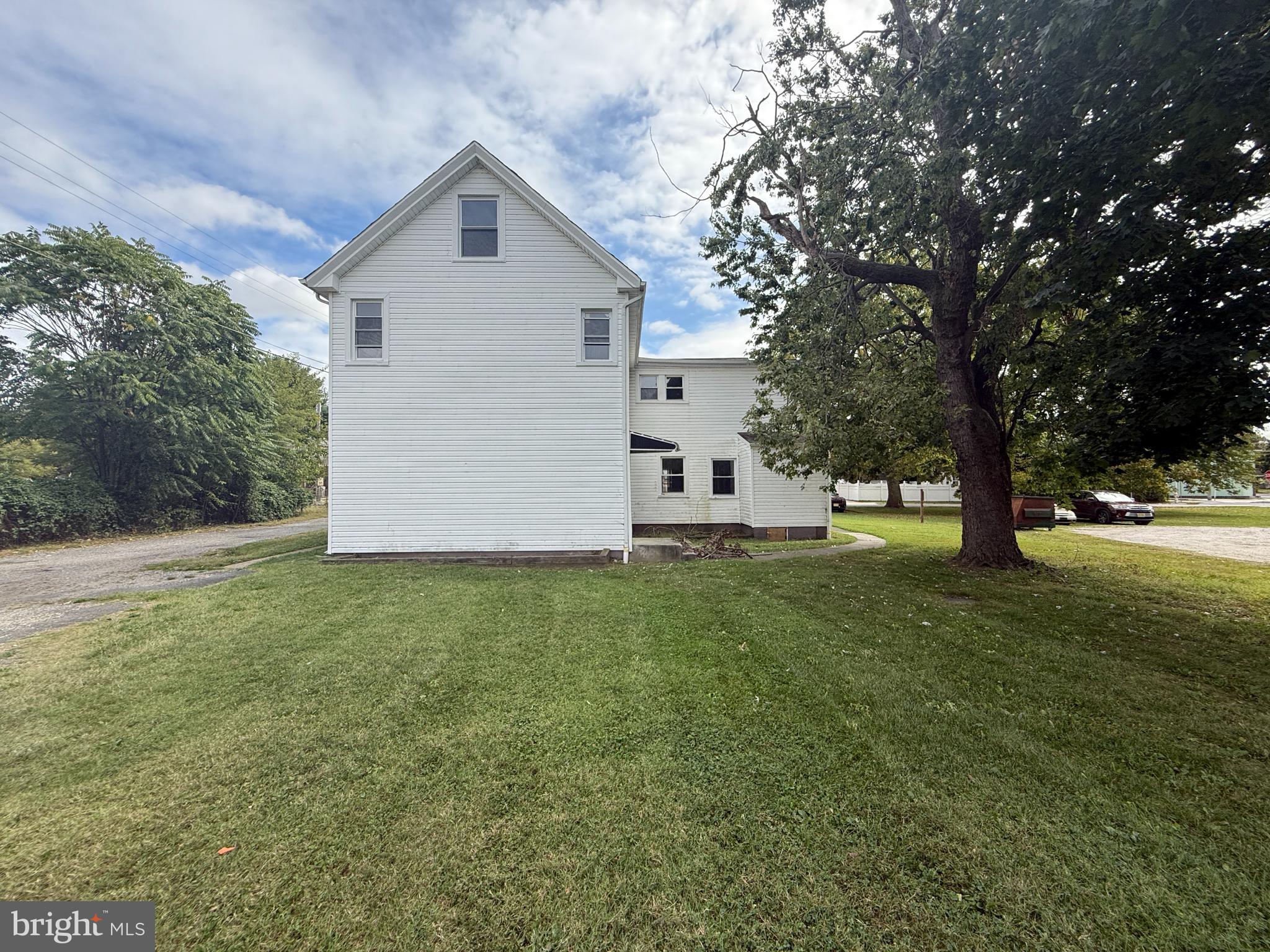 446 BILLINGSPORT ROAD