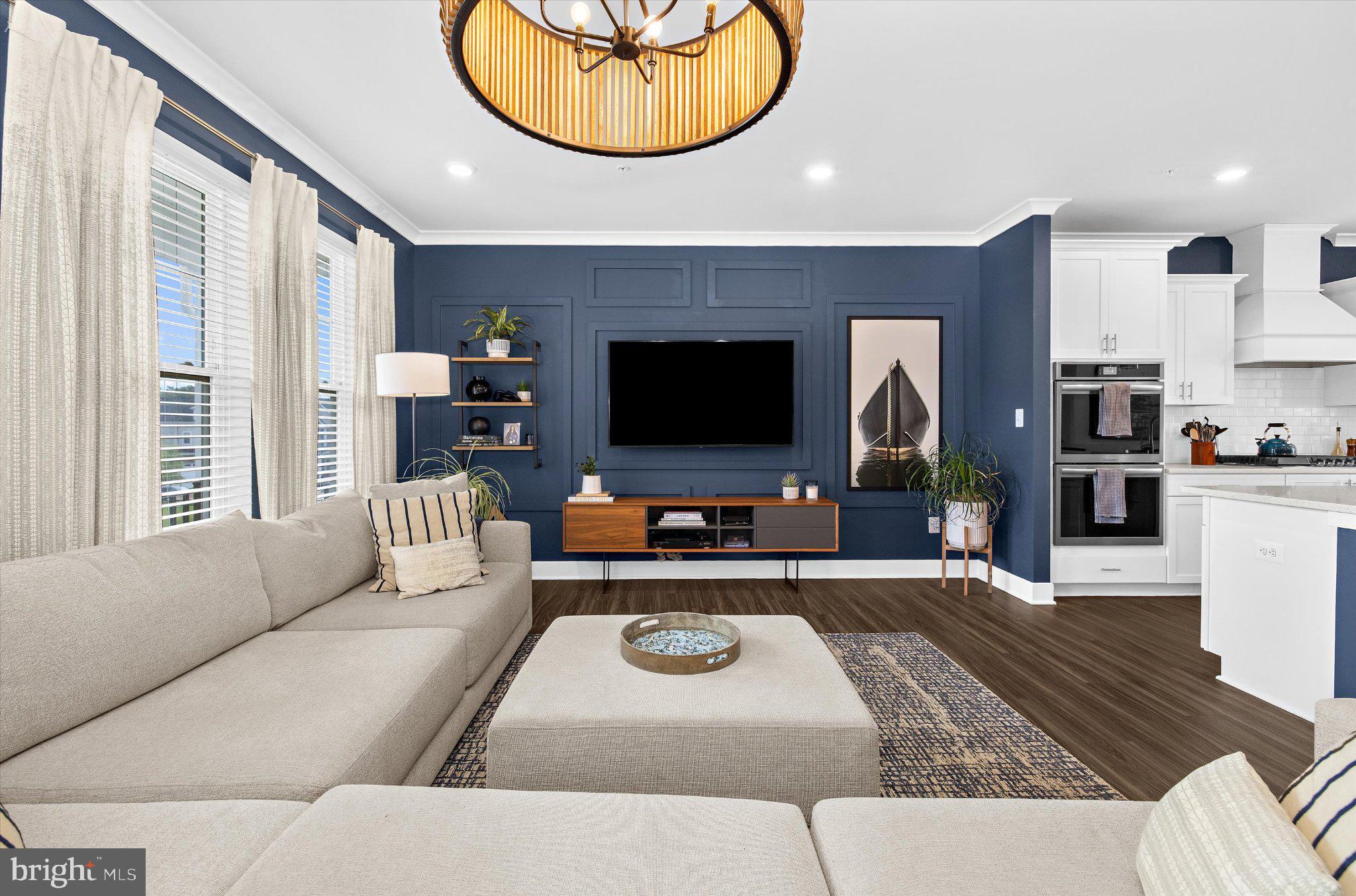 208 ANASTA TERRACE