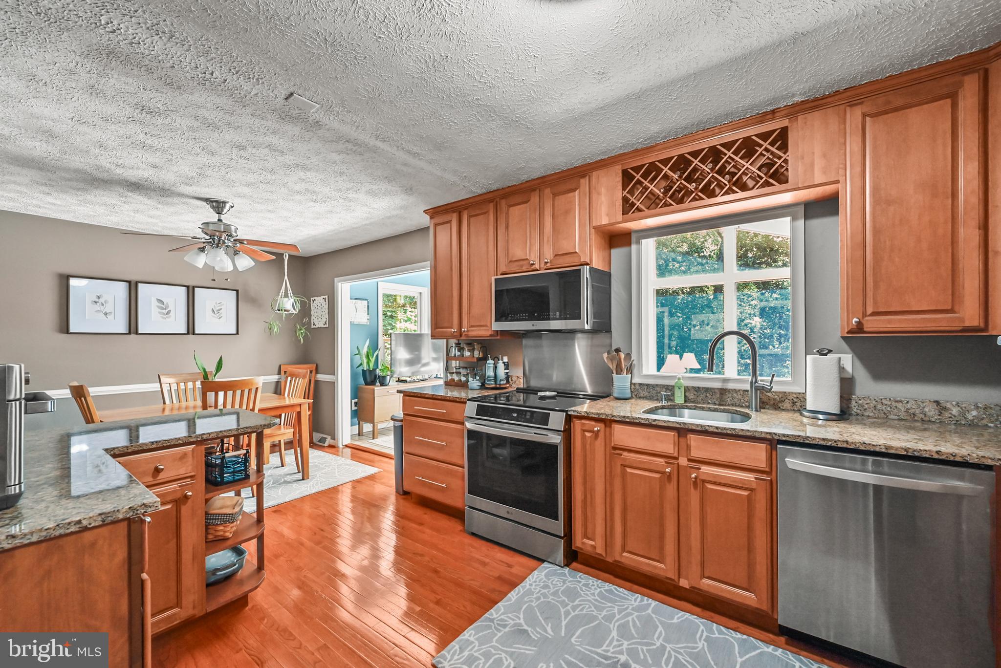 3413 VIEW RIDGE CIRCLE
