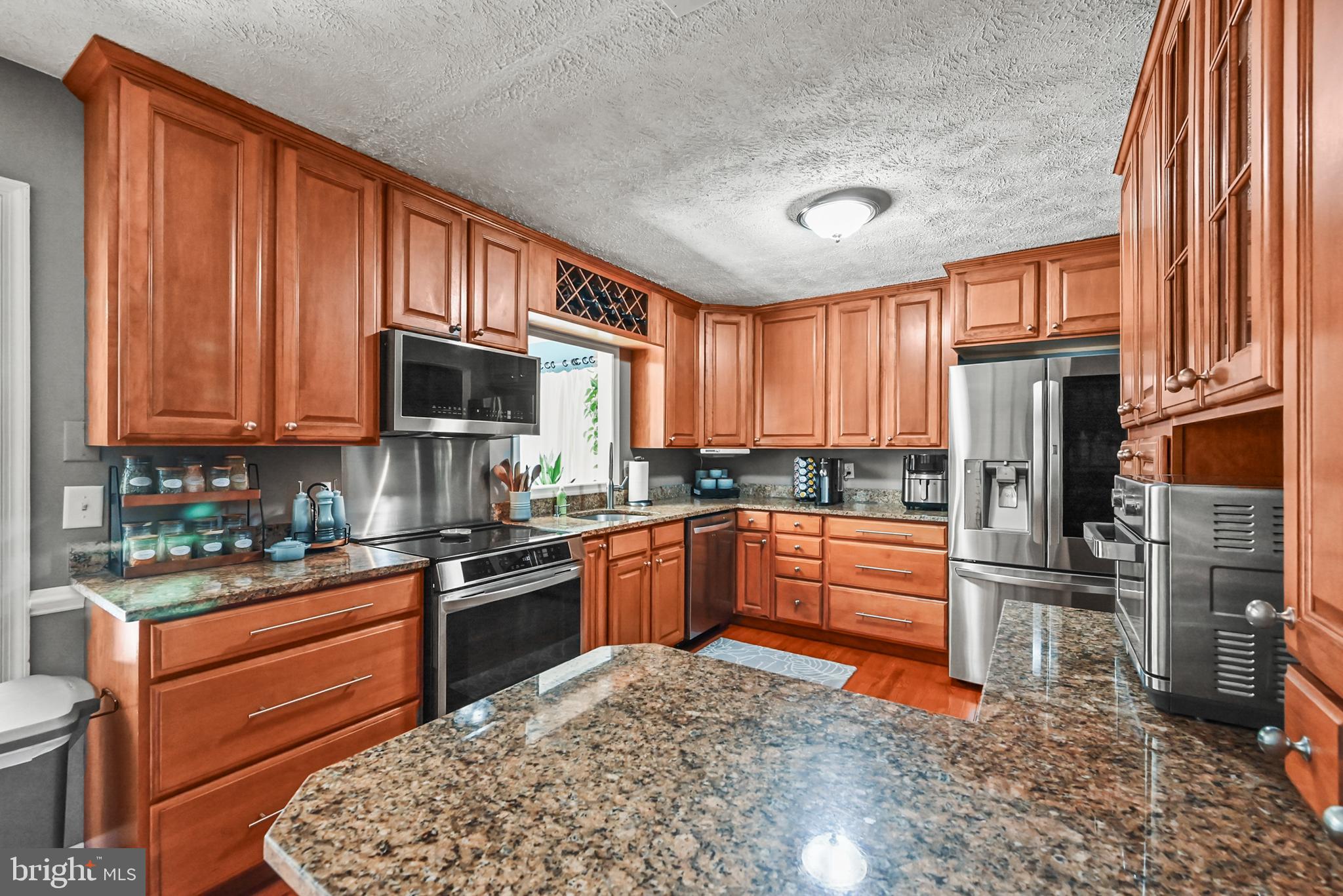 3413 VIEW RIDGE CIRCLE