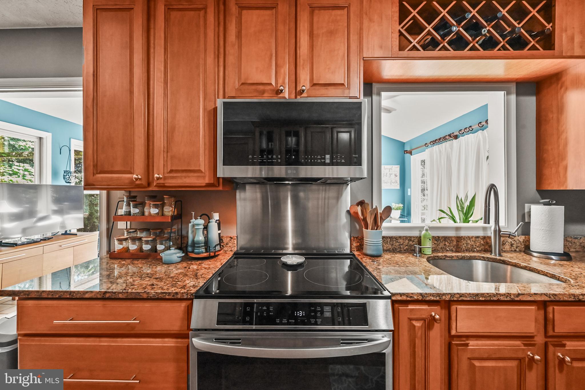 3413 VIEW RIDGE CIRCLE