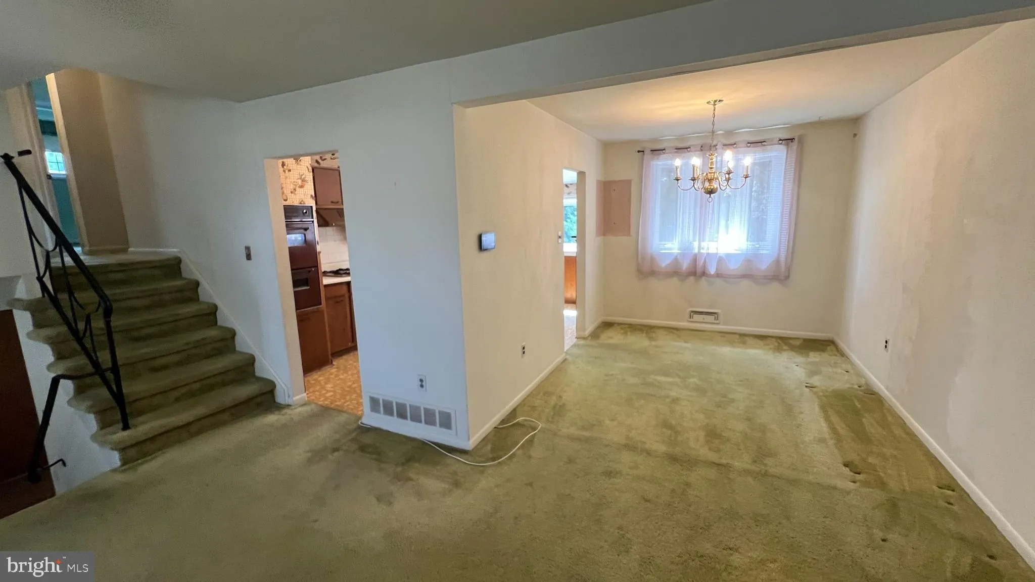 Stratford, New Jersey 08084, United States, 3 Bedrooms Bedrooms, ,2 BathroomsBathrooms,Residential,Active,171556