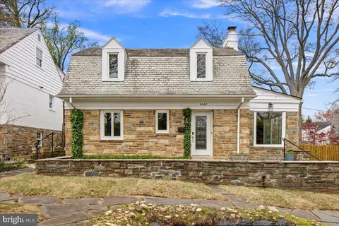 6008 Fort Hunt Road, Alexandria, VA MLS: VAFX2229620