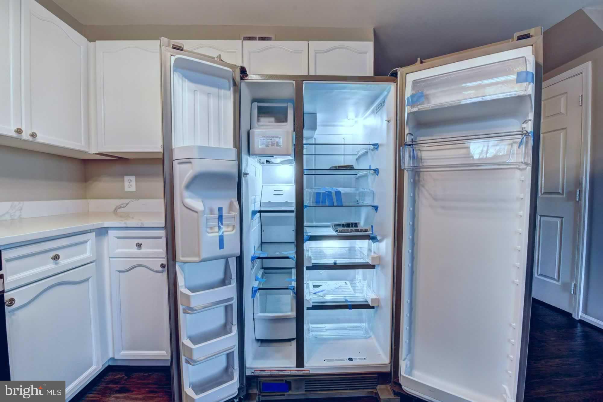 ASHBURN VILLAGE - Residential