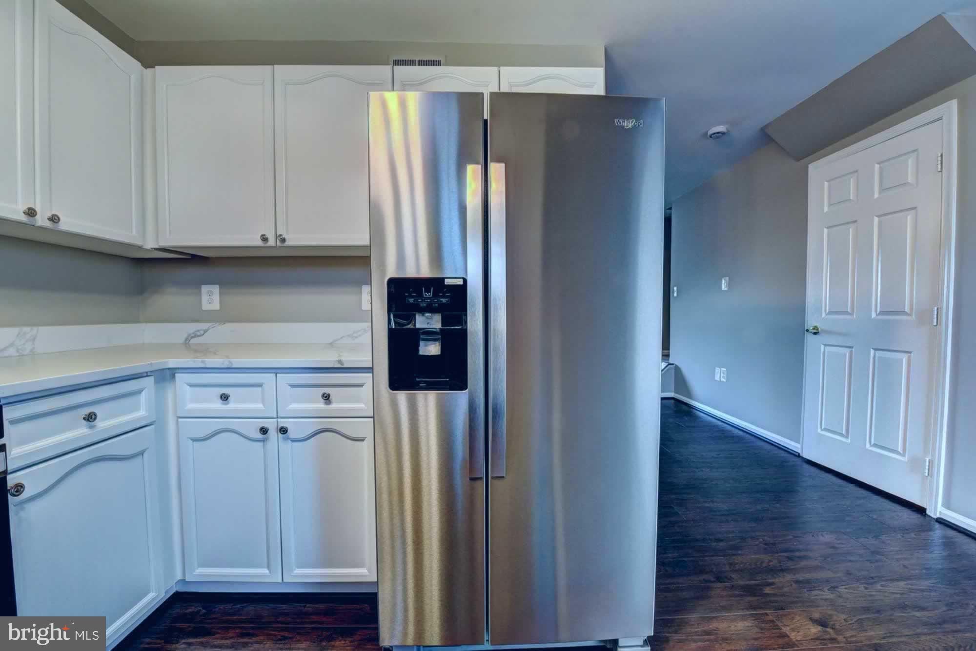 ASHBURN VILLAGE - Residential