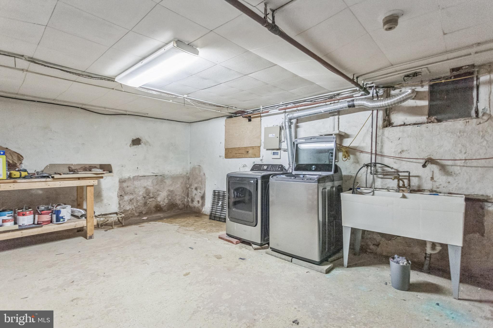 LANSDOWNE - Residential