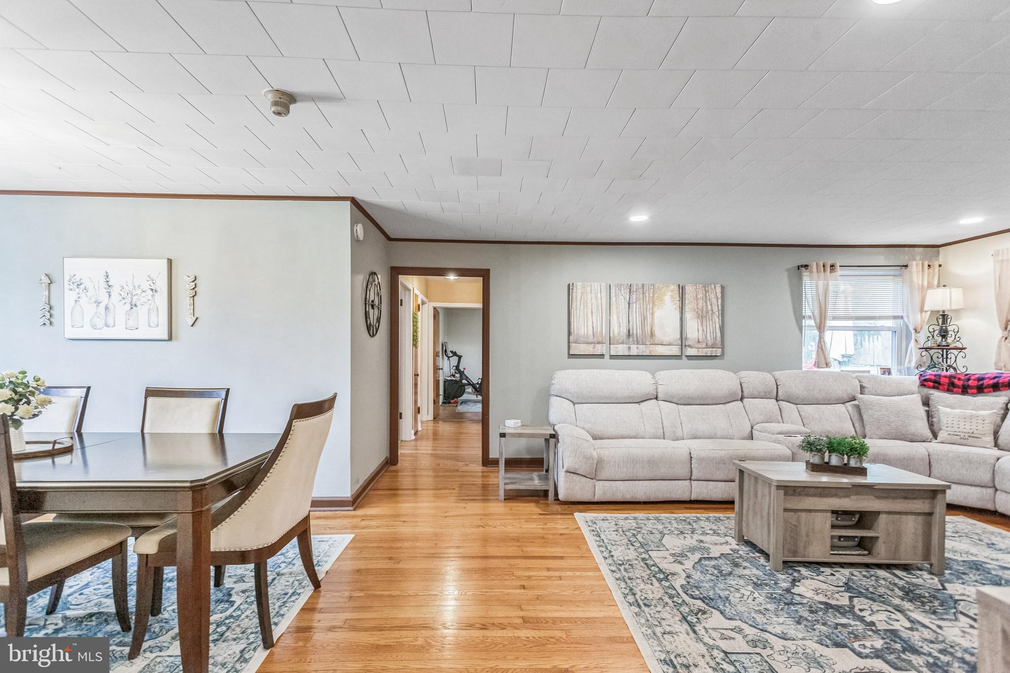 LANSDOWNE - Residential