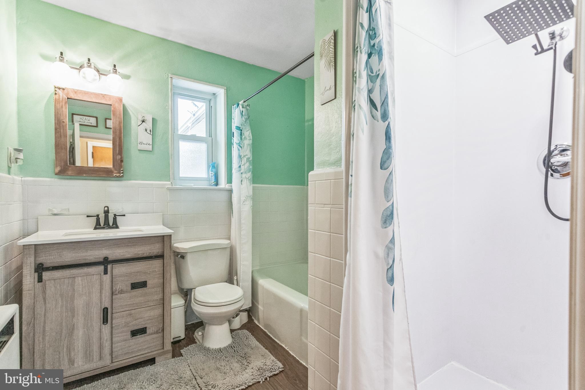 LANSDOWNE - Residential