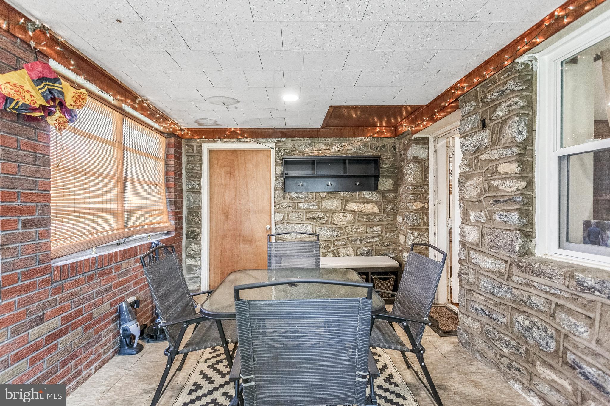 LANSDOWNE - Residential