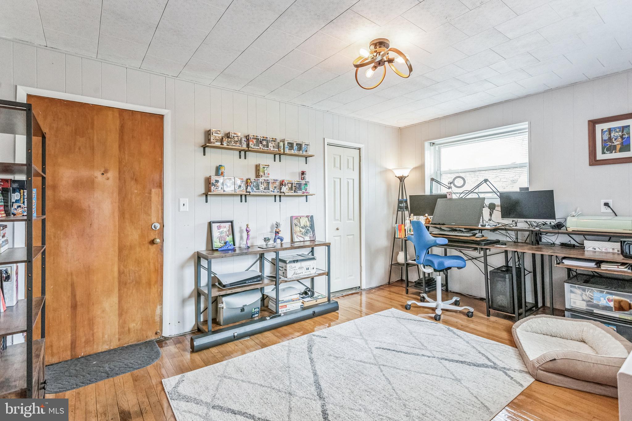 LANSDOWNE - Residential