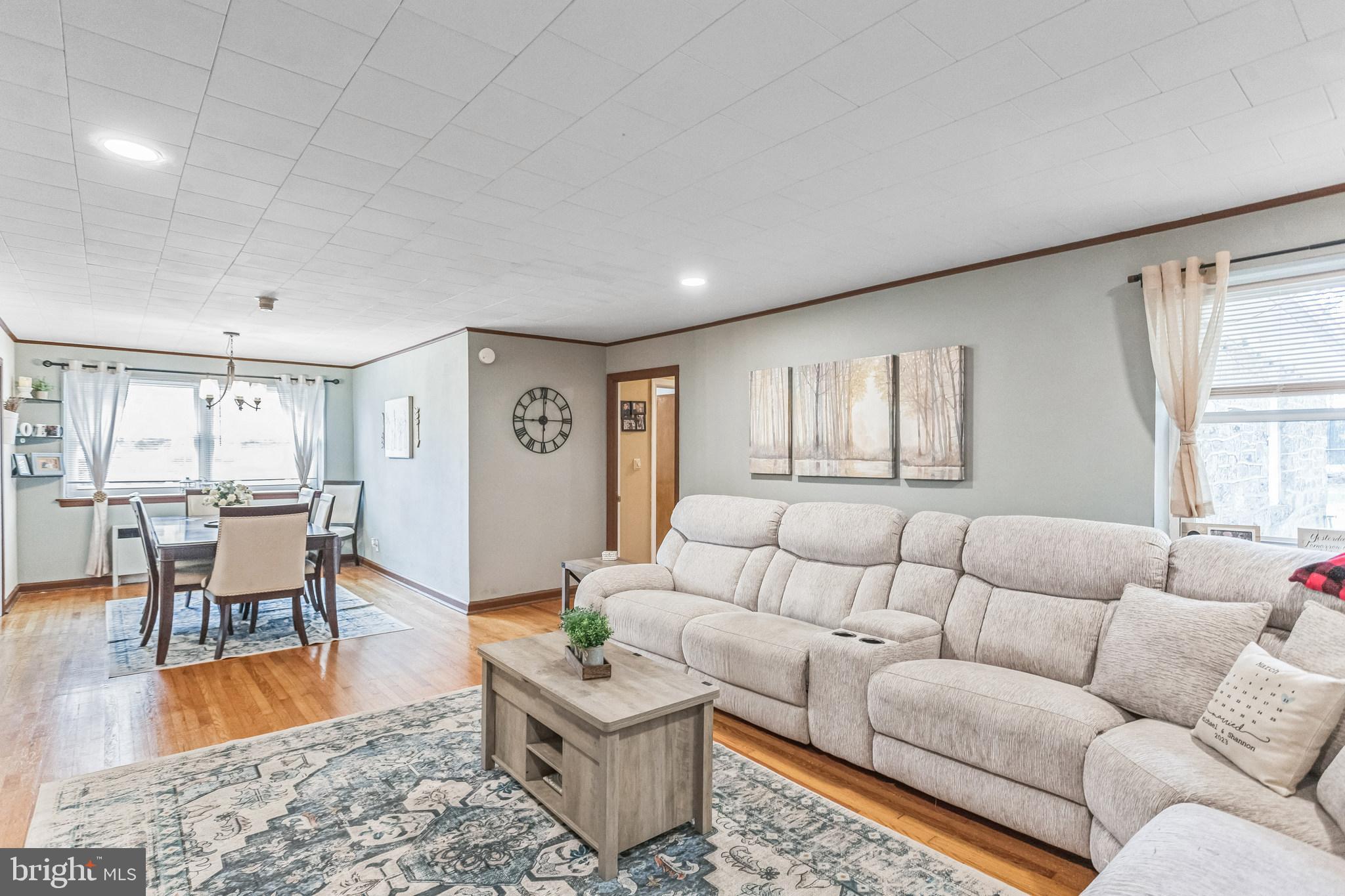 LANSDOWNE - Residential