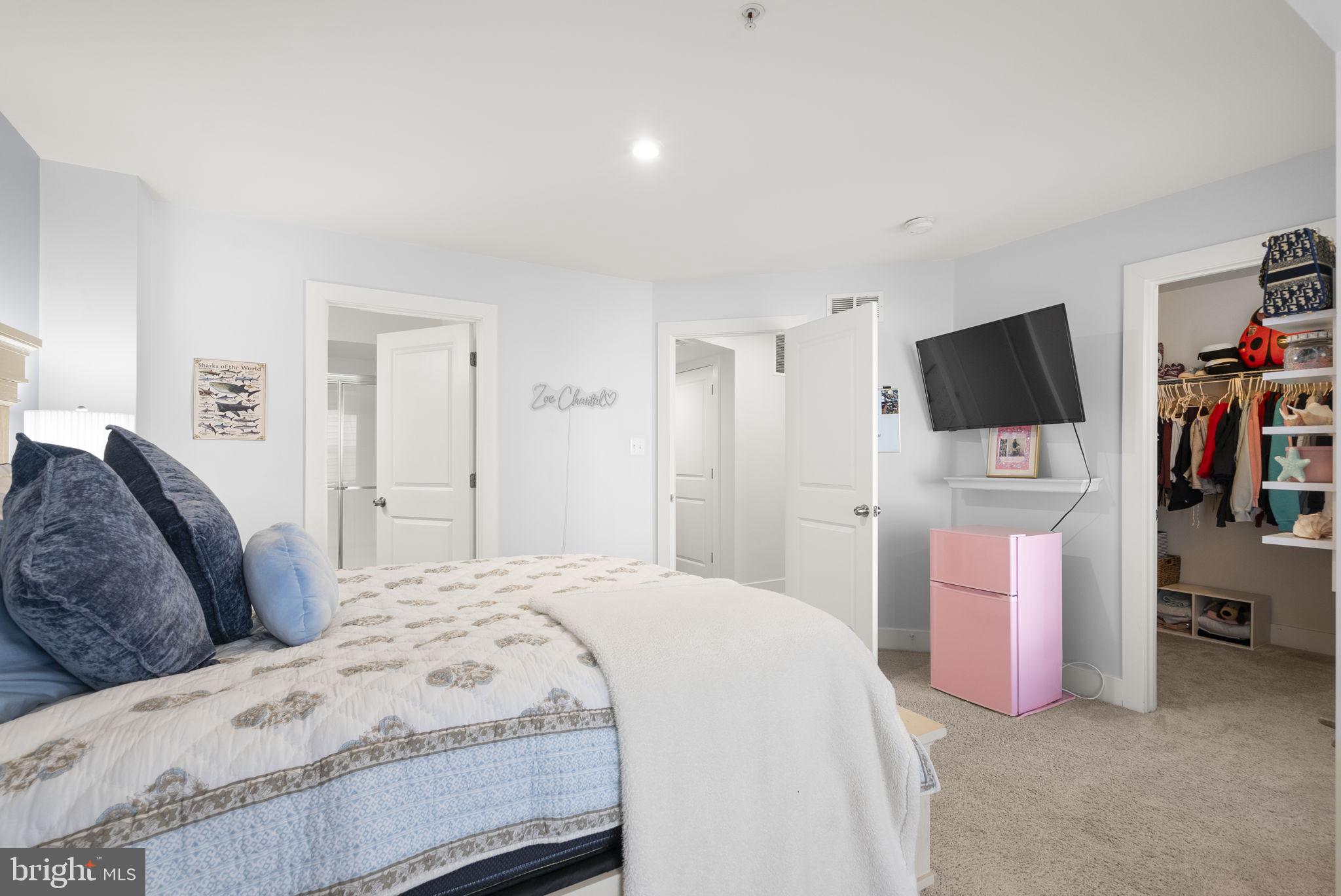 ENCLAVE AT WAUGH CHAPEL - Residential