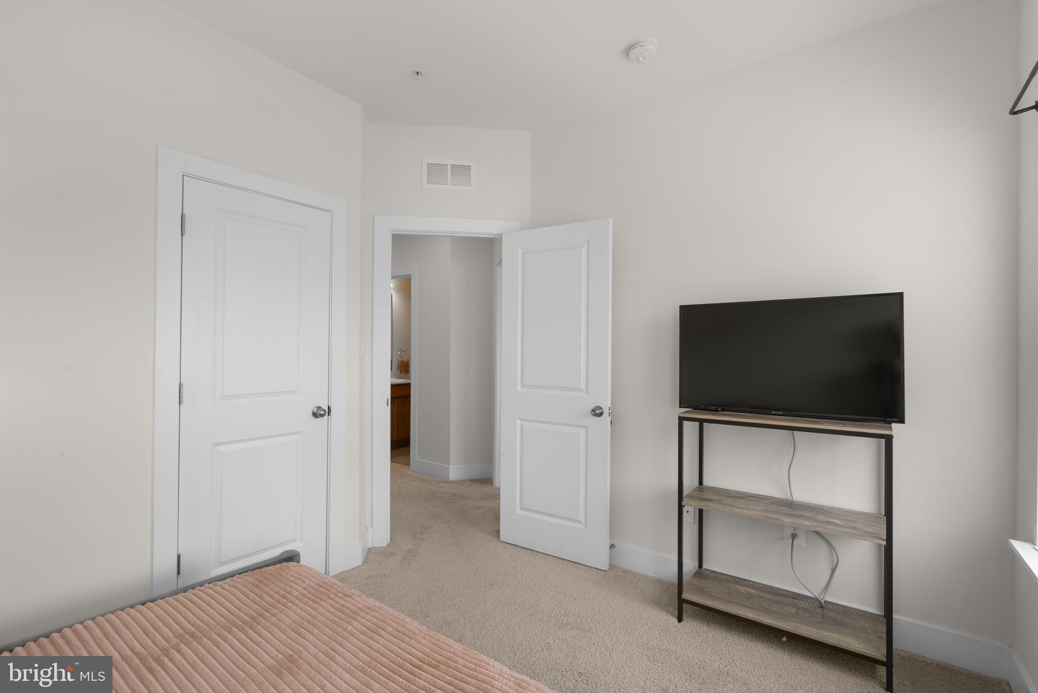 ENCLAVE AT WAUGH CHAPEL - Residential