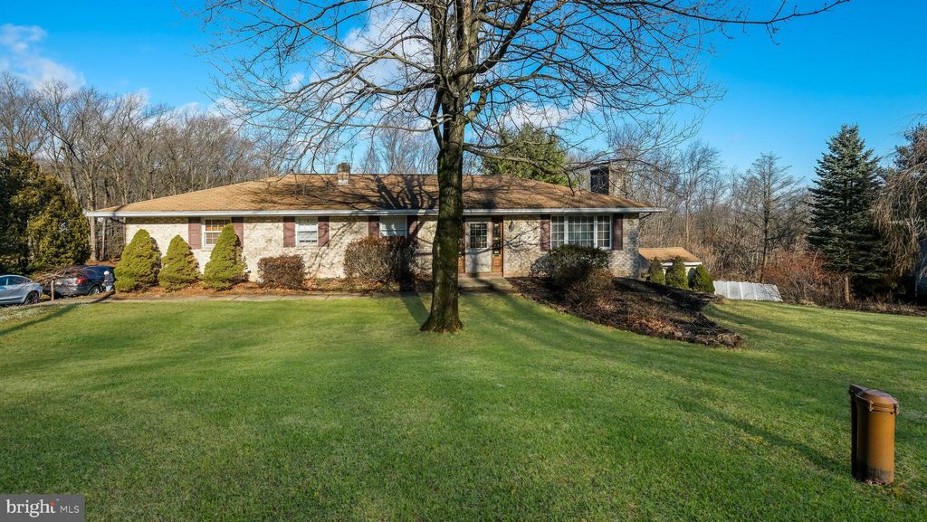 Photo of 6129 Beverly Hills Road, COOPERSBURG, PA 18036 (MLS # PALH2014326)