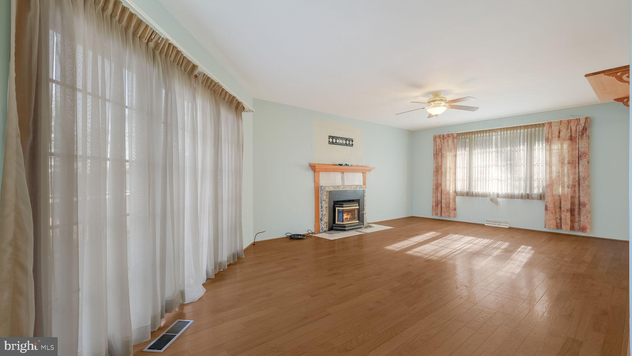 BEL AIR - Residential