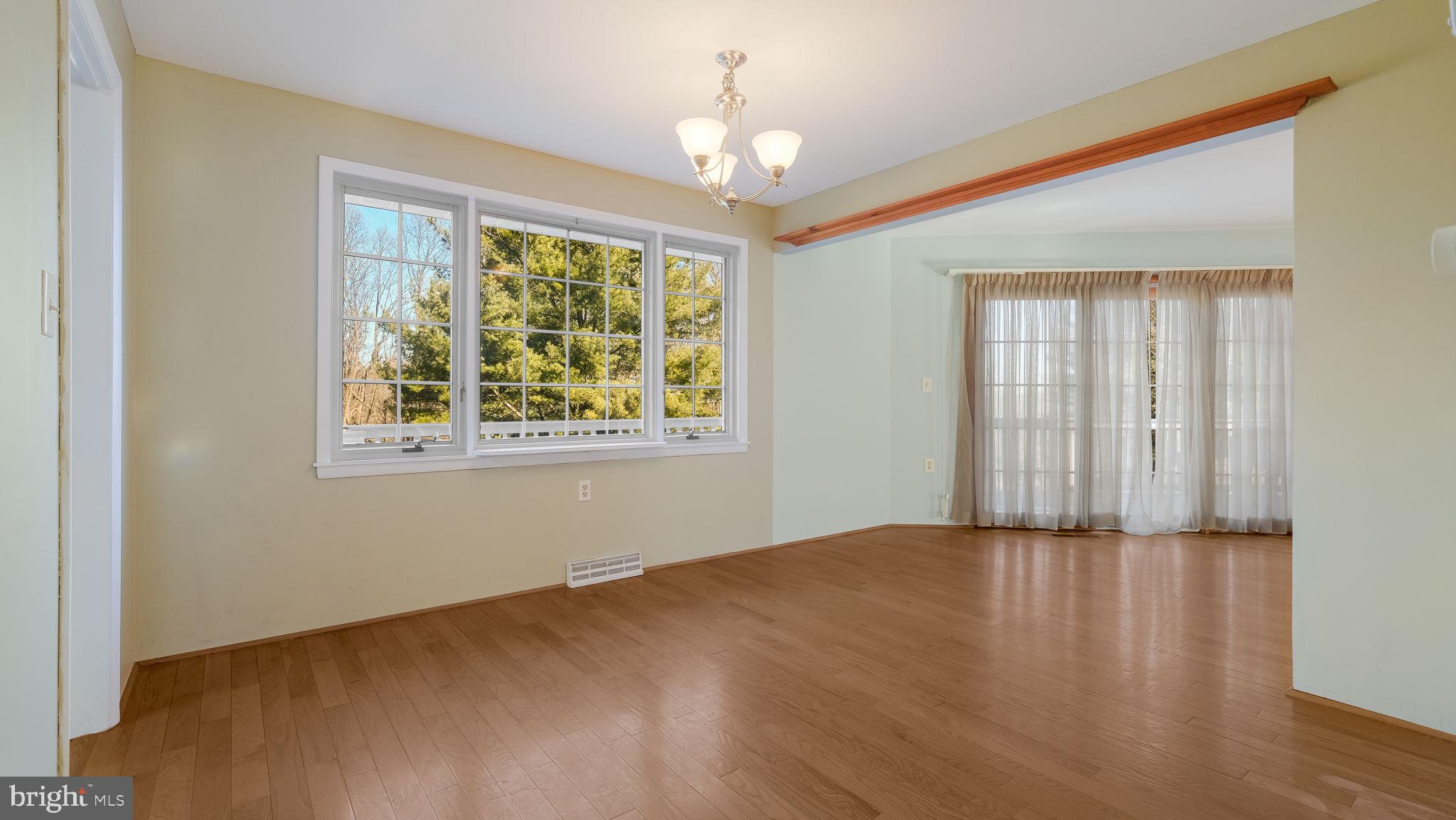 BEL AIR - Residential